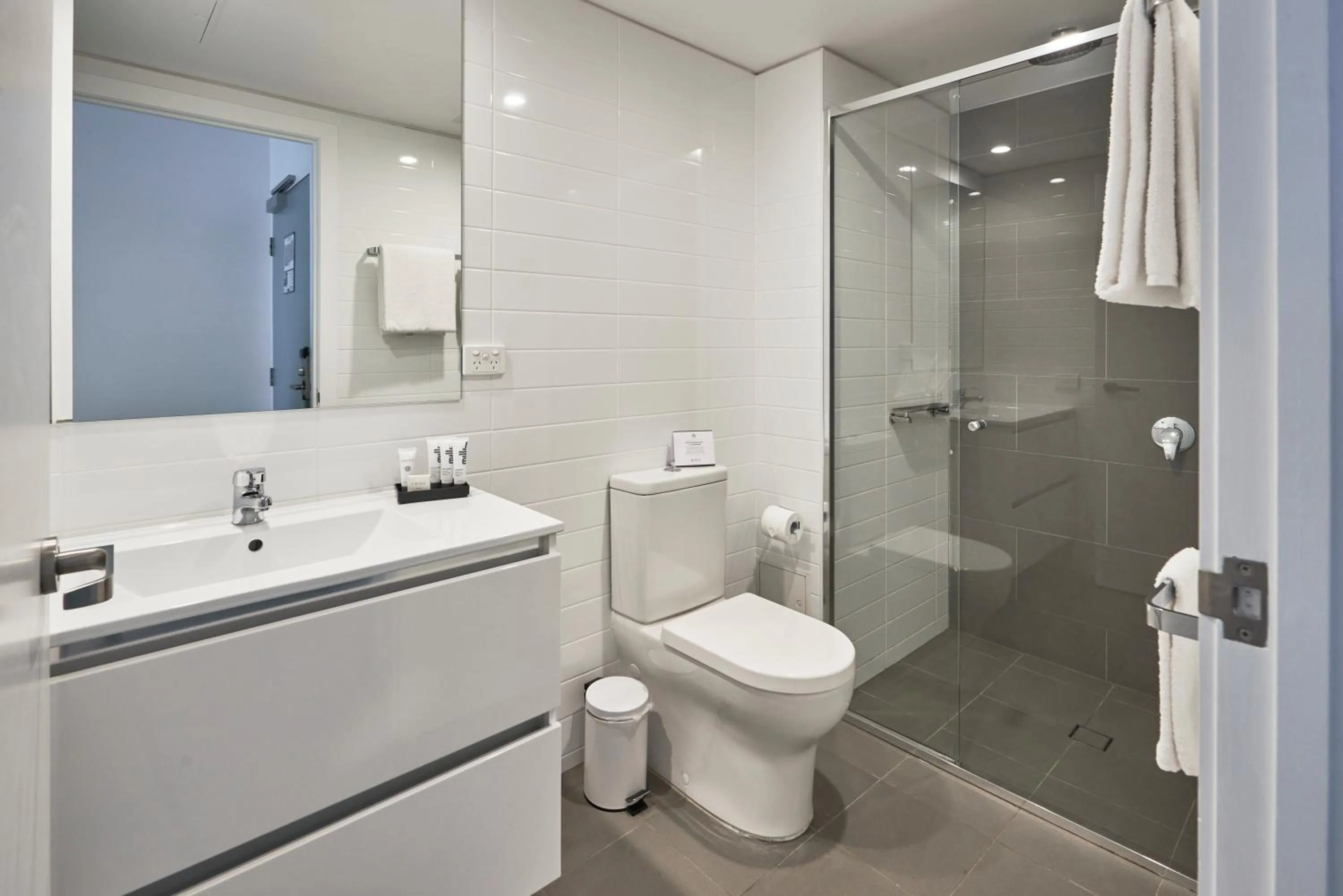 Shower in Quest Cannon Hill