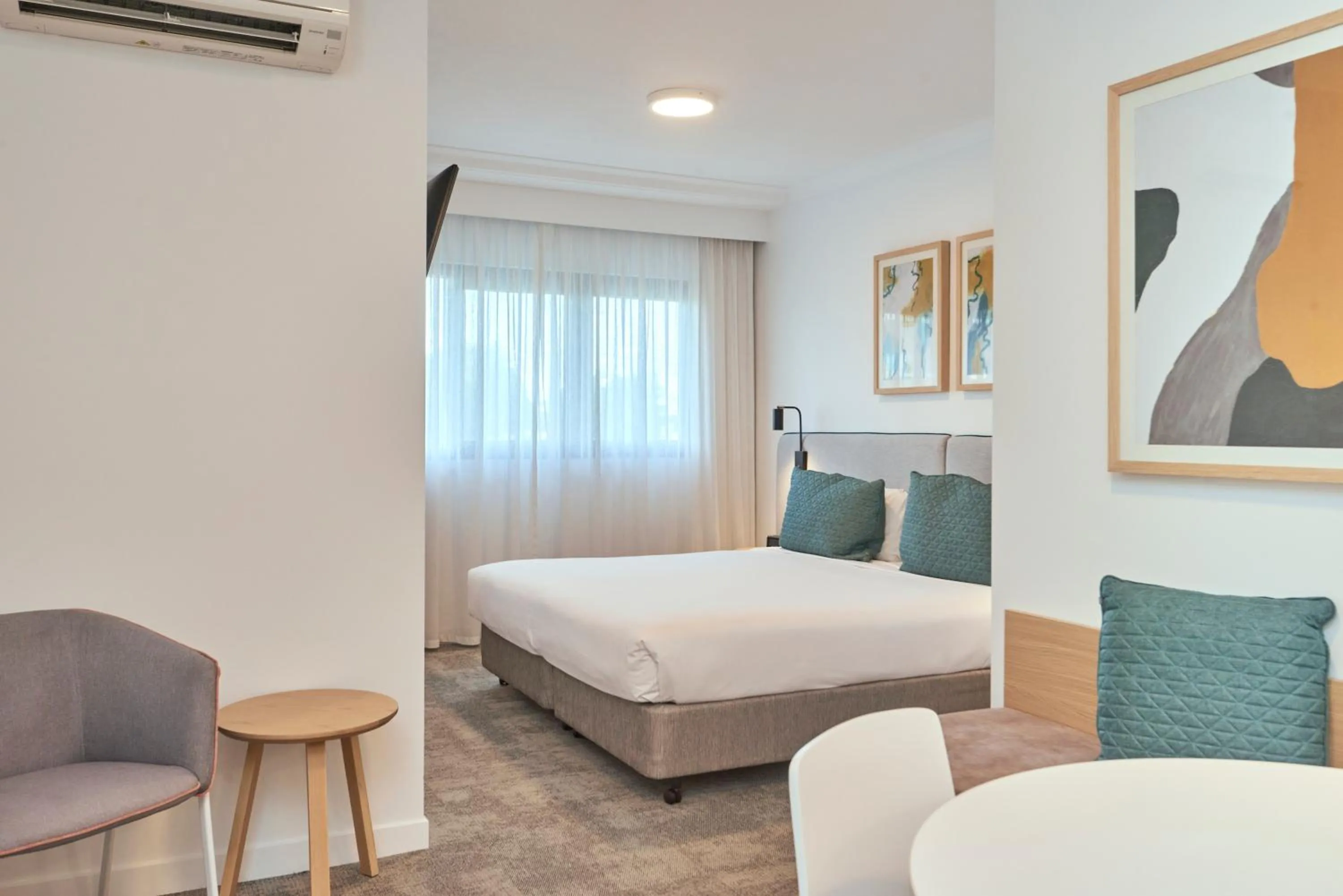 Seating area, Bed in Quest Cannon Hill