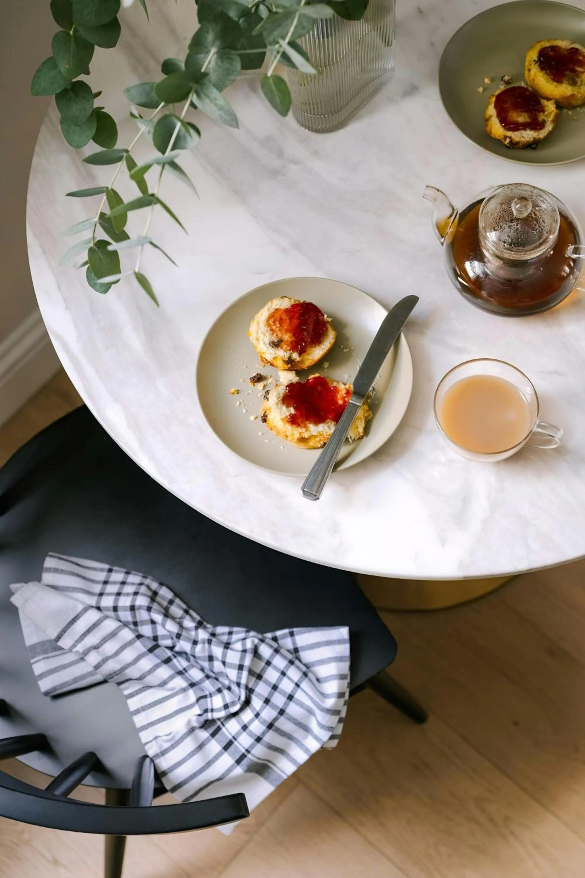 Photo of the whole room in Chelsea Green Hotel, Sonder by Marriott Bonvoy
