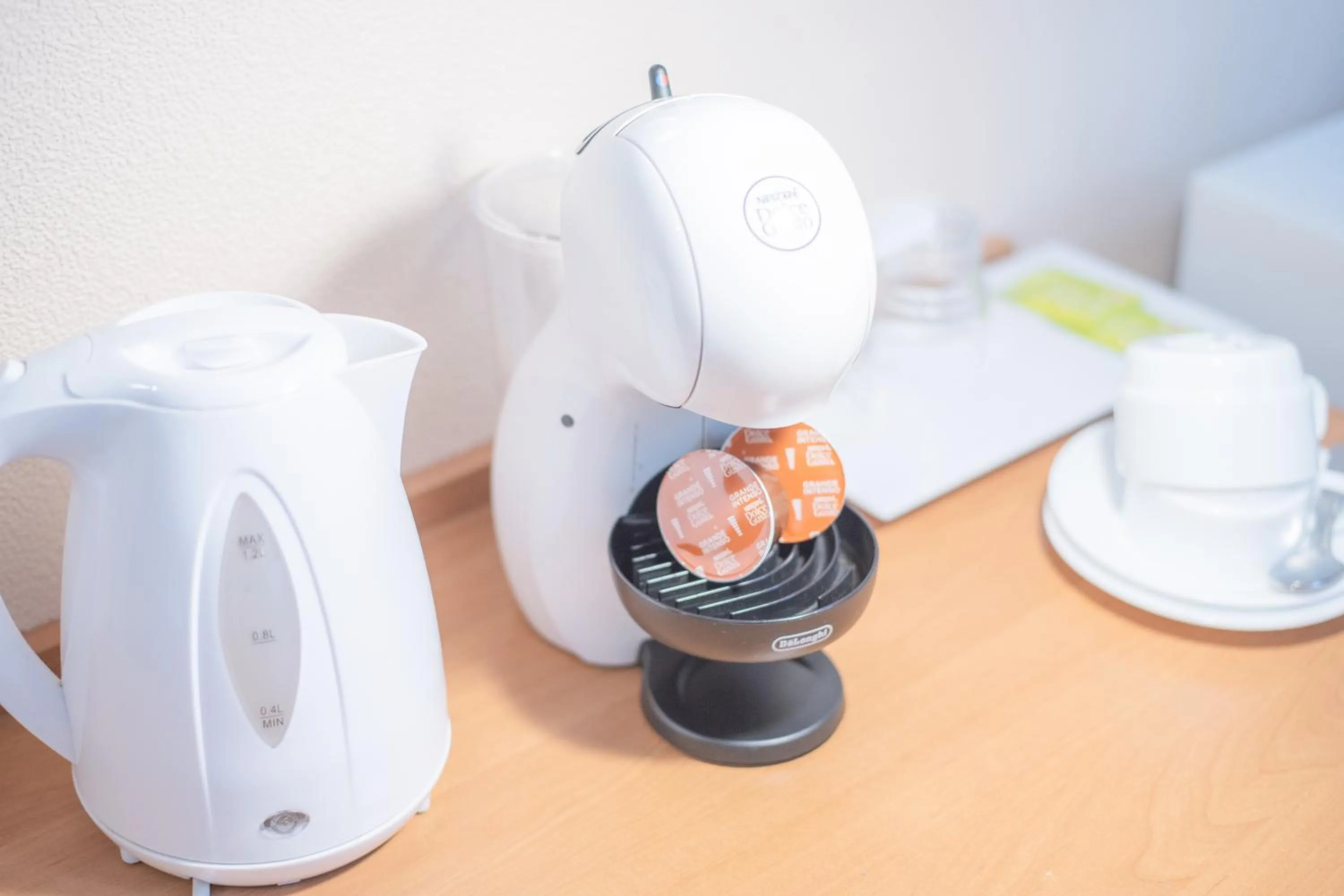 Coffee/tea facilities in Hotel Yes