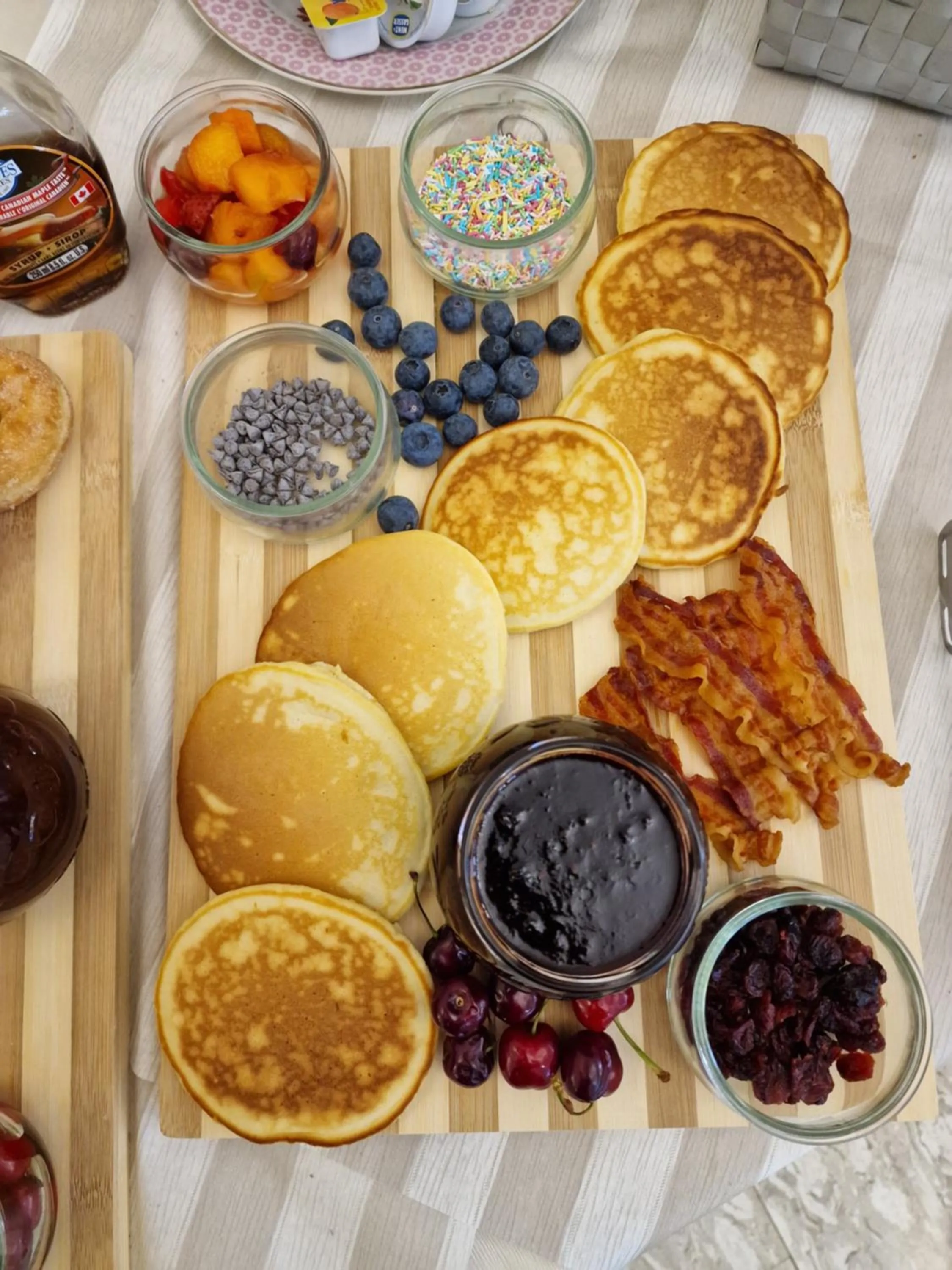 Food and drinks in Hotel Tahiti