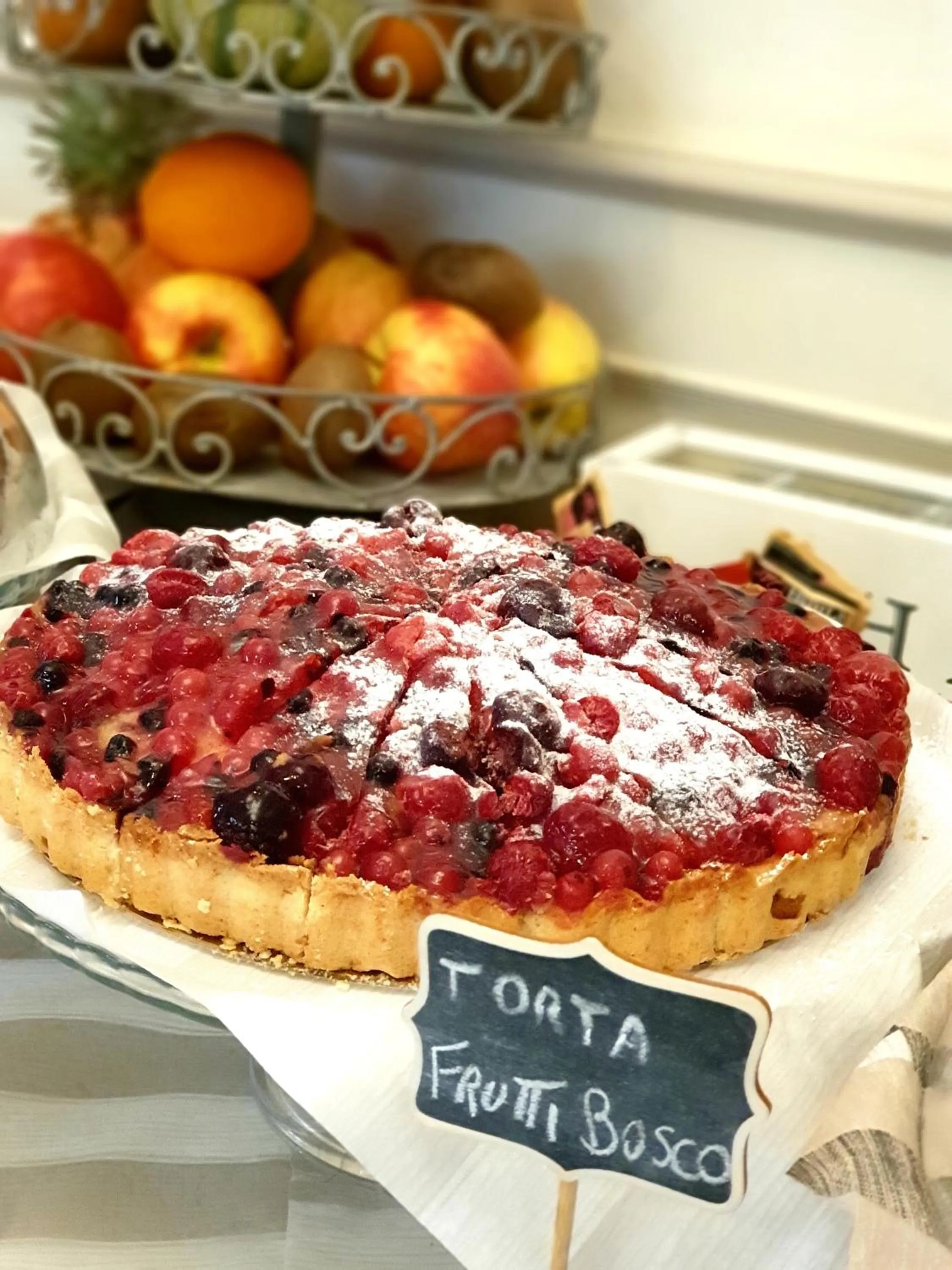 Breakfast in Hotel Tahiti