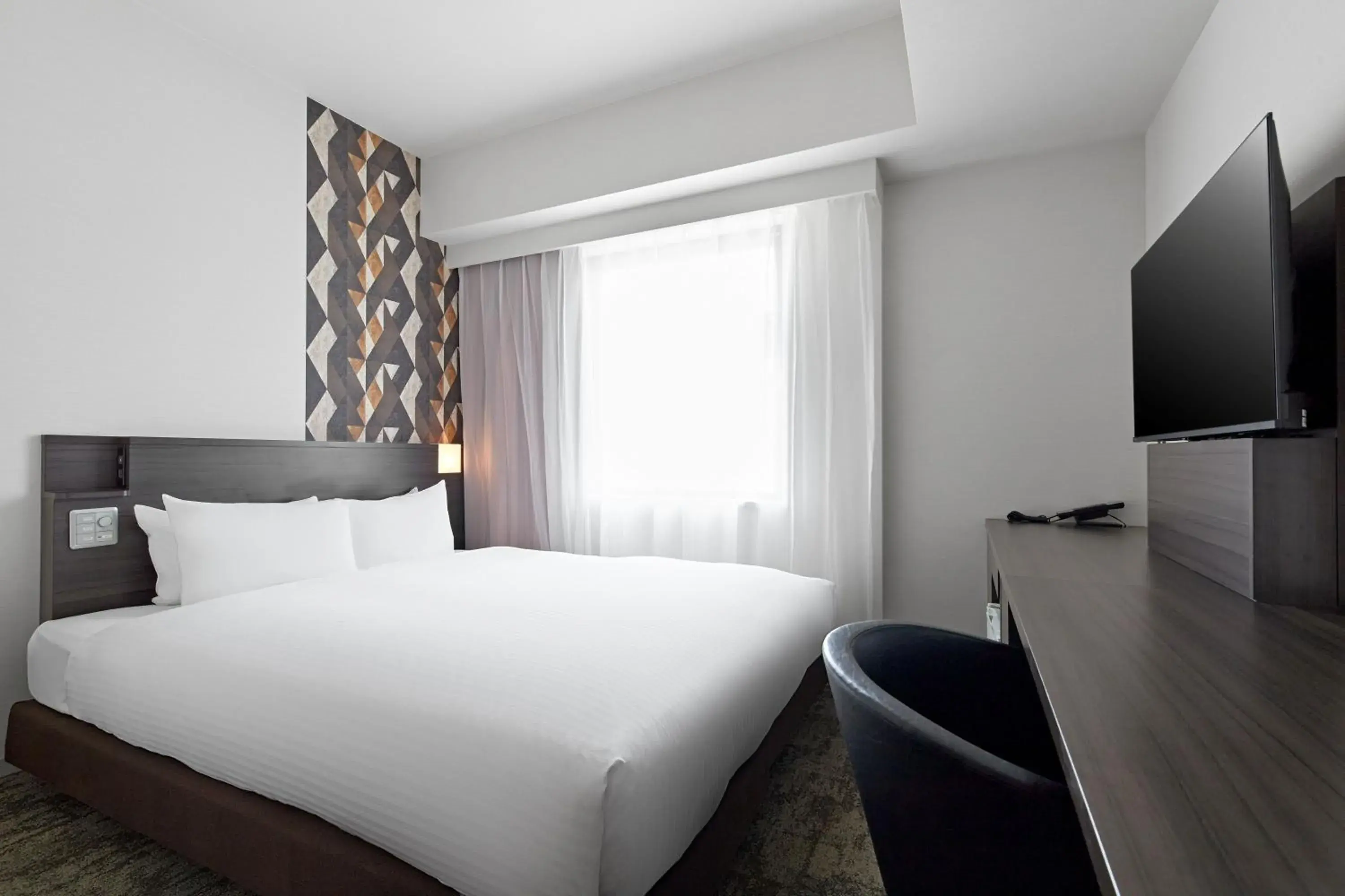 Deluxe Double Room - single occupancy in Sotetsu Fresa Inn Kitahama Deluxe Double Room - single occupancy in Sotetsu Fresa Inn Kitahama