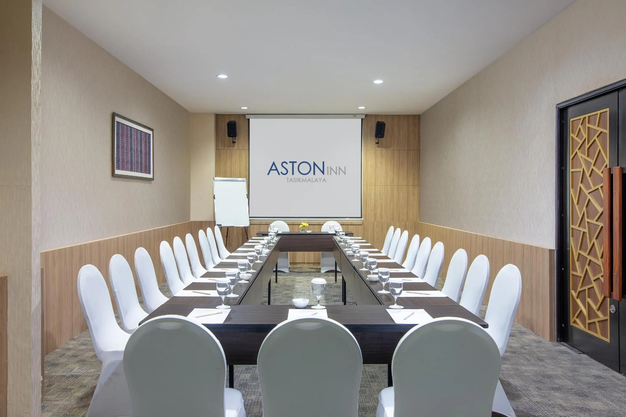 Meeting/conference room in Aston Inn Tasikmalaya