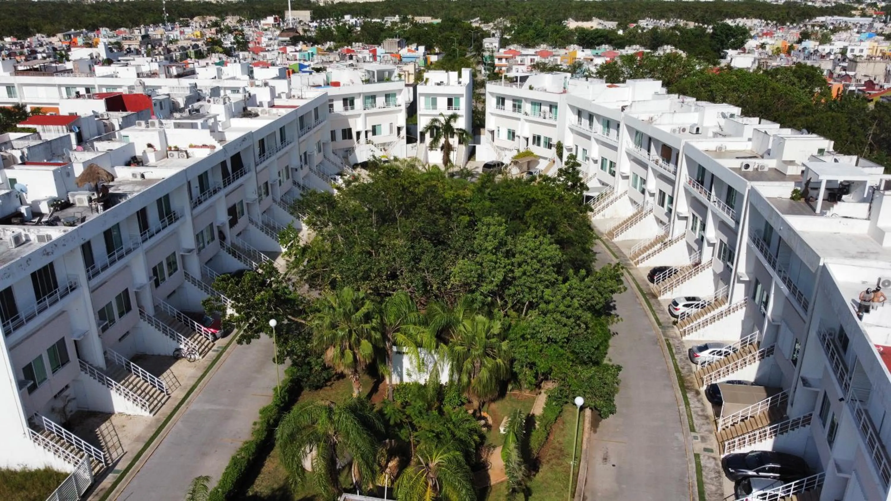 Neighbourhood in Geek-Chic Townhouse