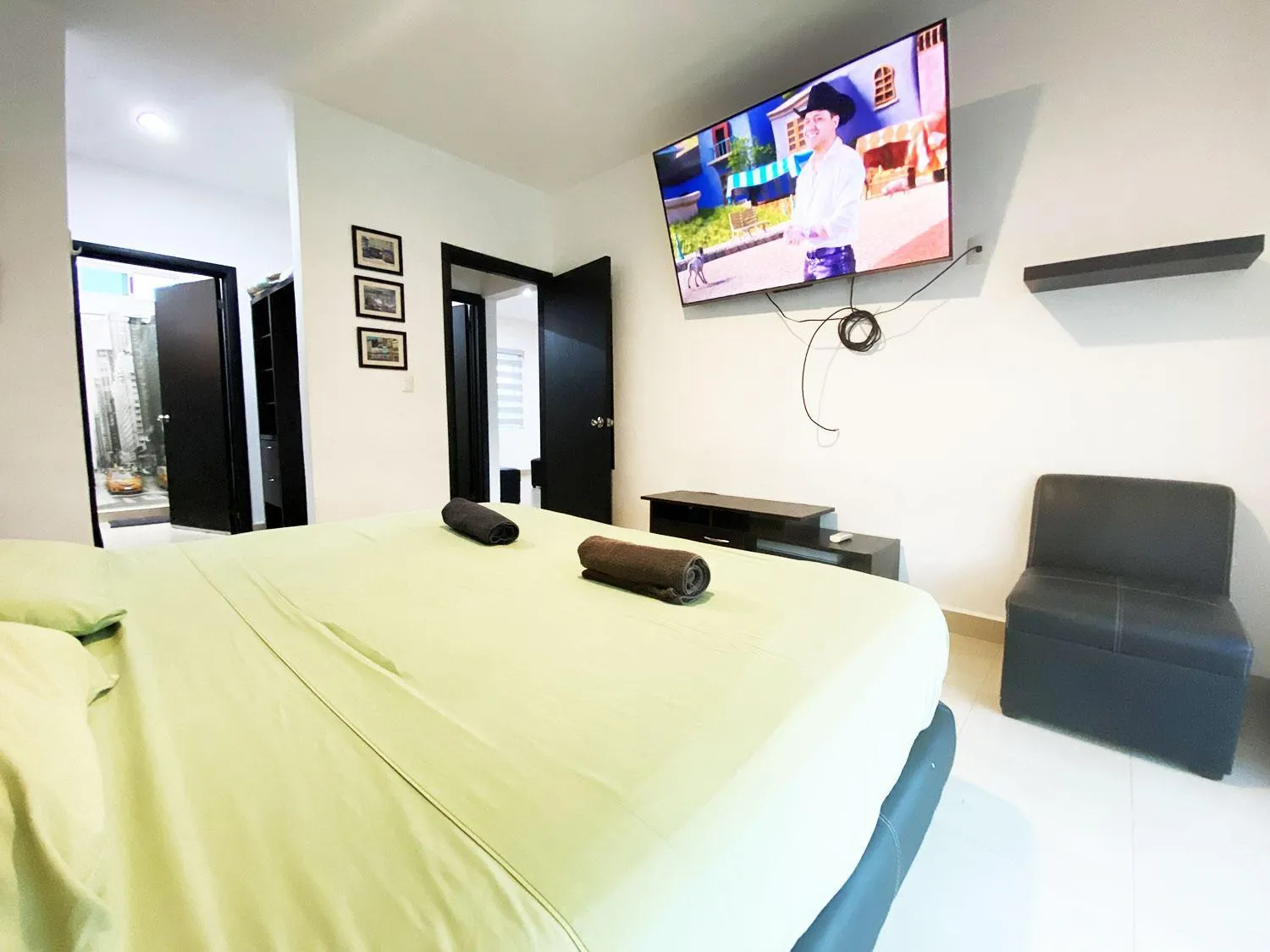 Bedroom in Geek-Chic Townhouse