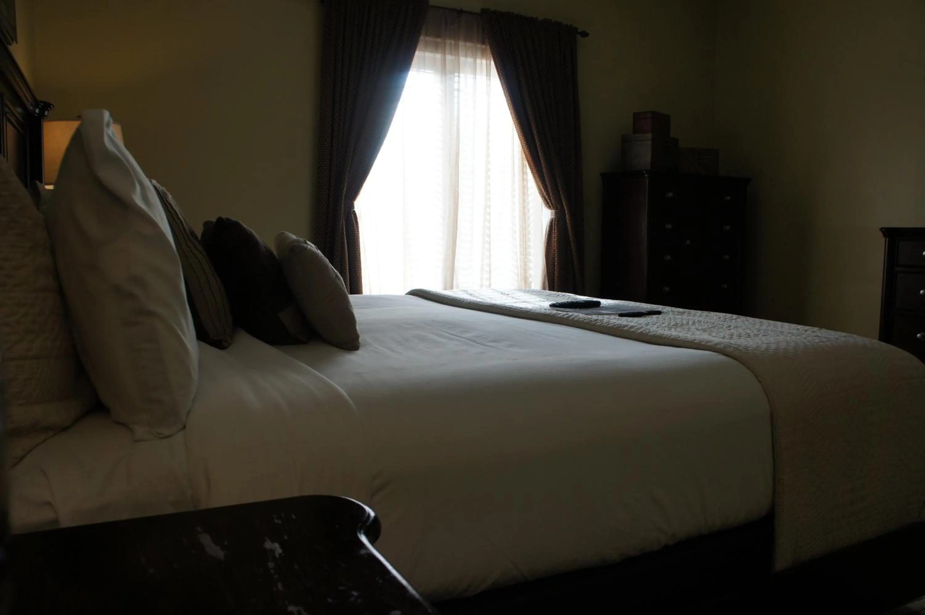 Bed in Magnolia Creek Lodge