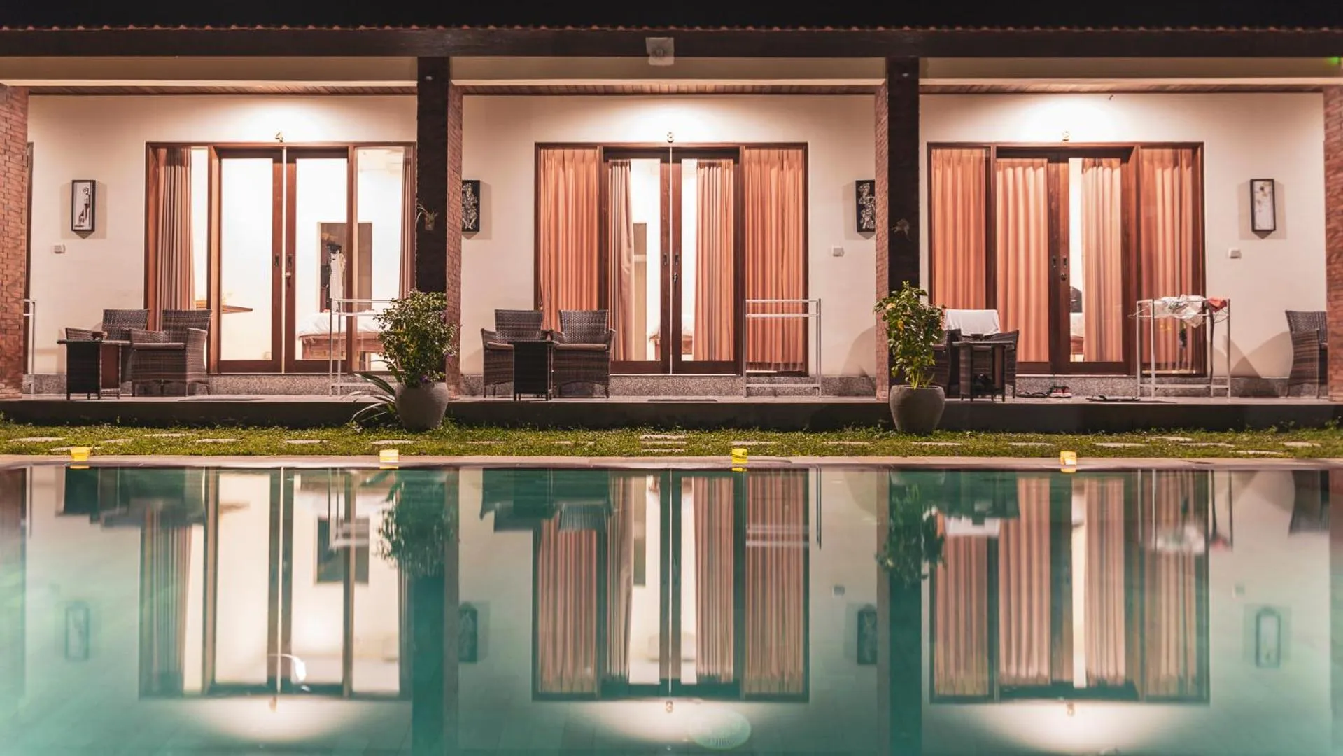 Photo of the whole room in Umah Nugraha