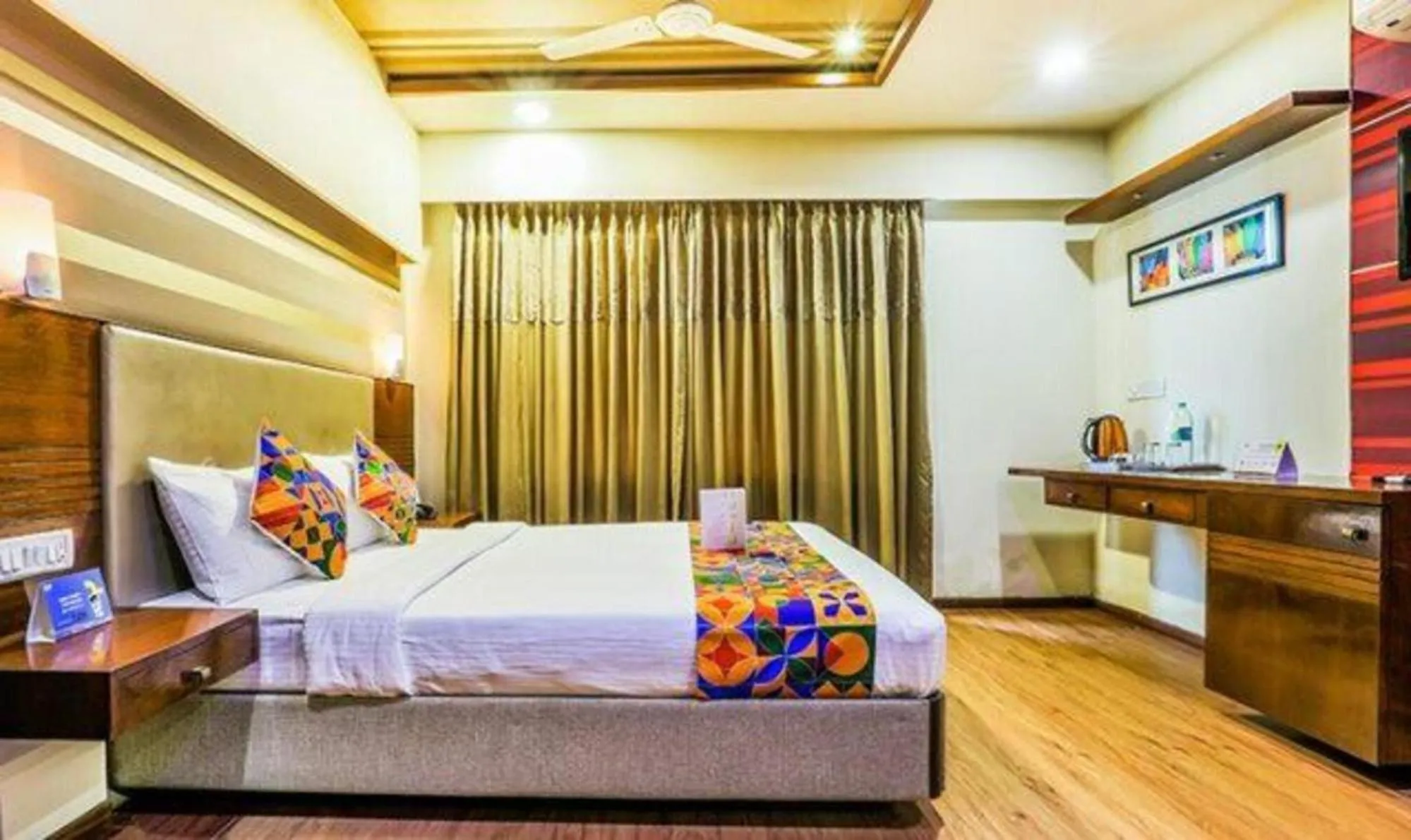 Bed in FabHotel Berry's