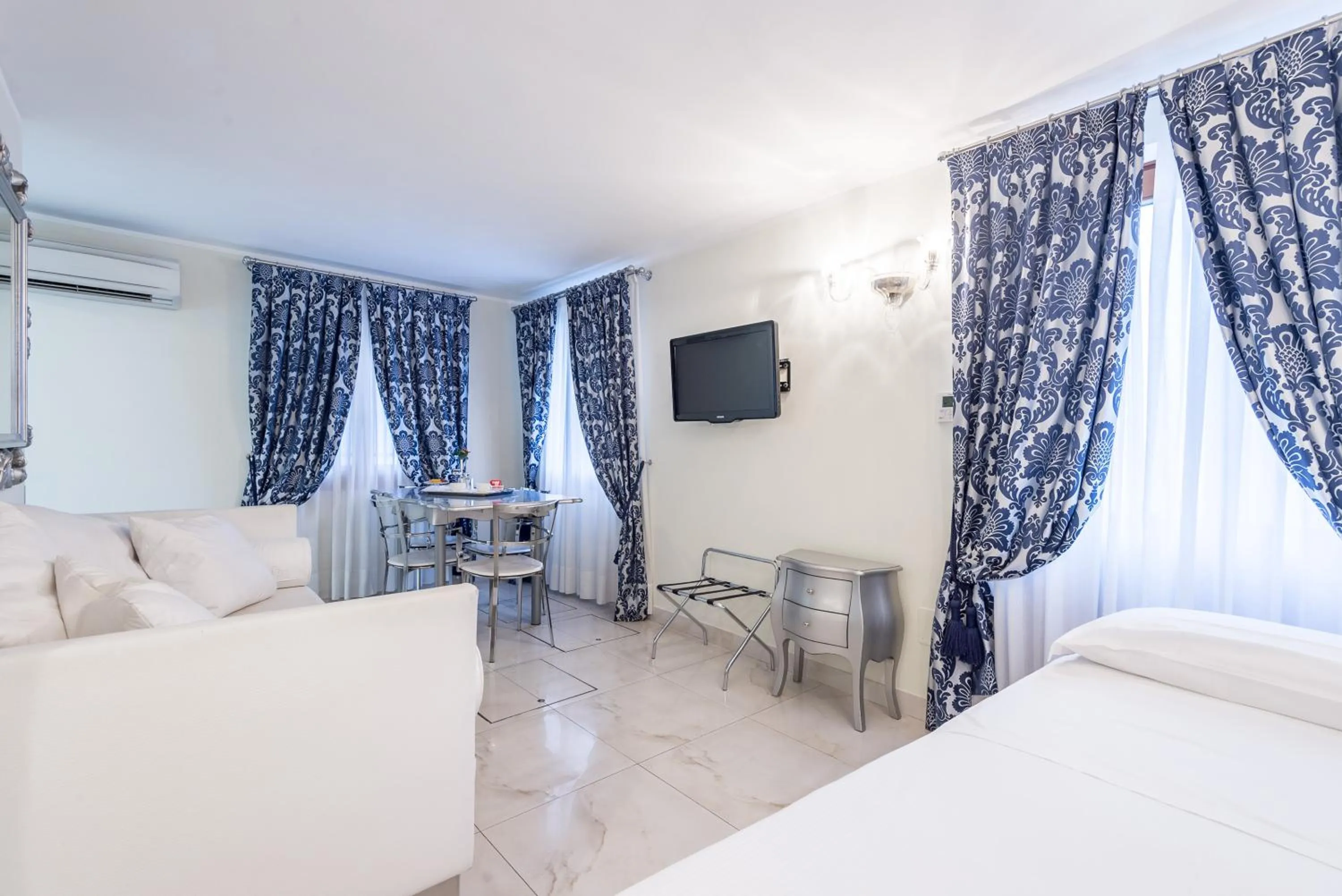 Living room, Bed in Al Bailo Di Venezia