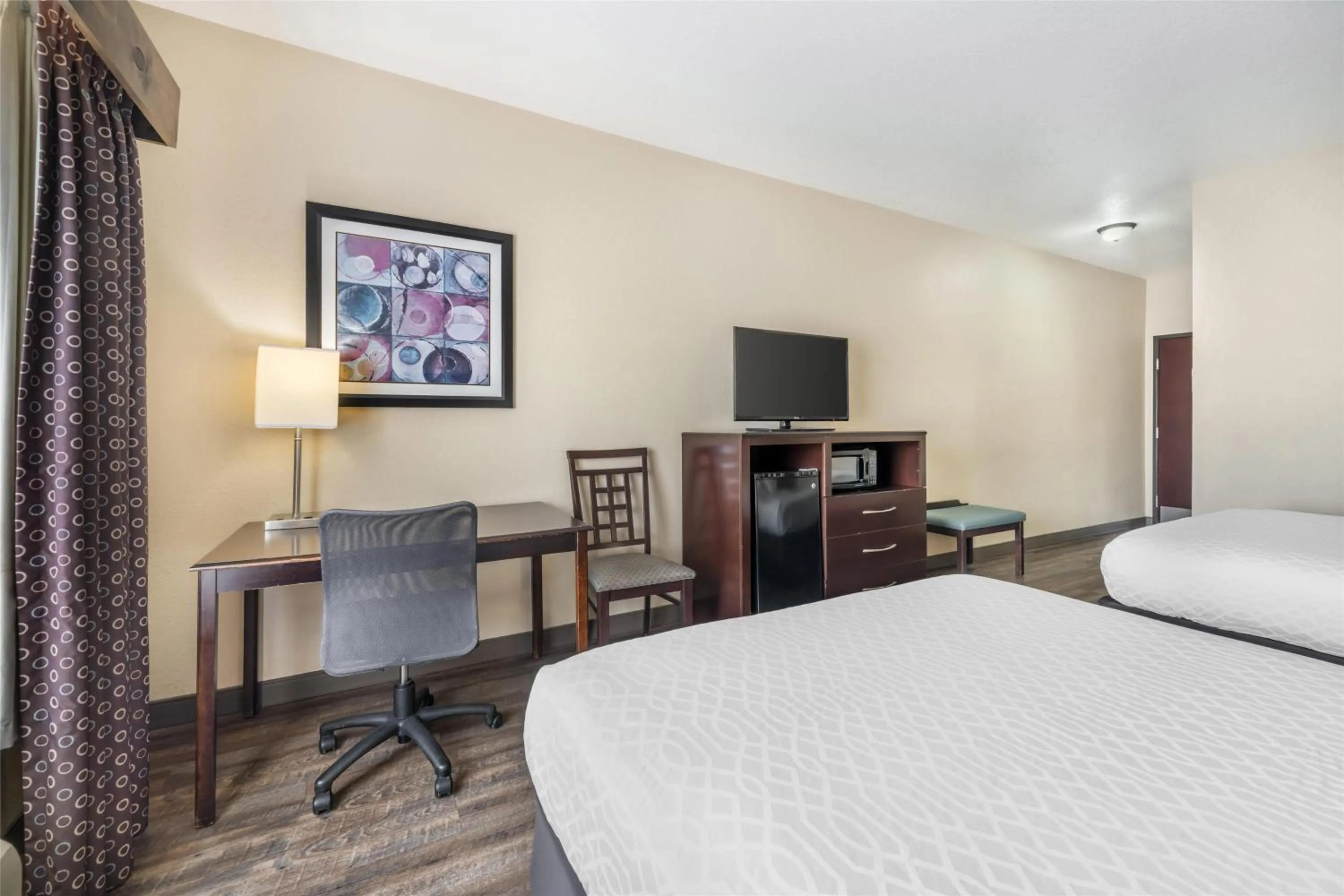 Bedroom, Bed in Best Western Plus Eastgate Inn & Suites