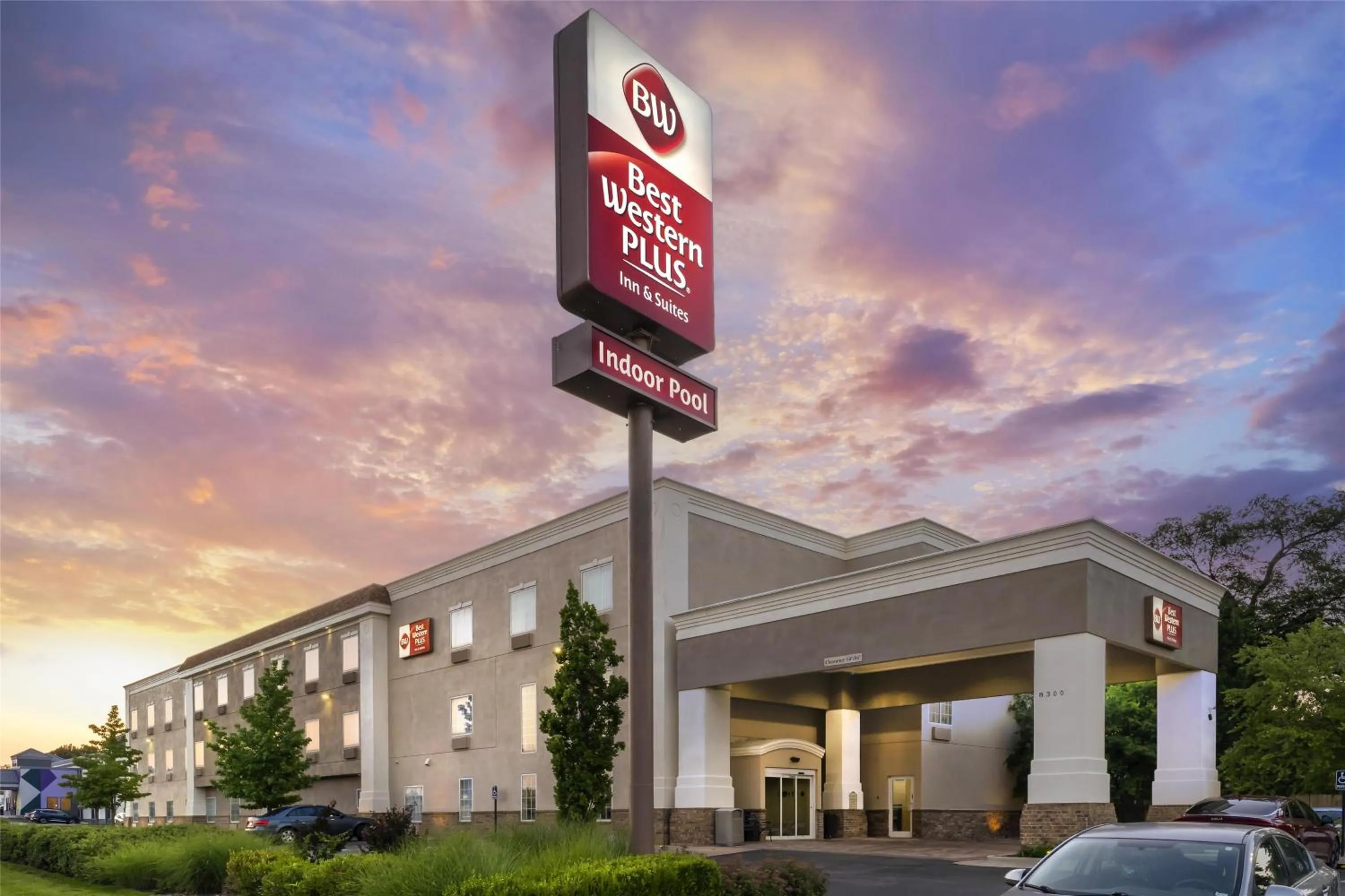 Property building in Best Western Plus Eastgate Inn & Suites