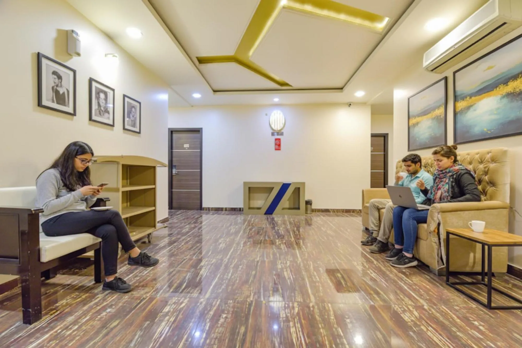 Lobby or reception in FabHotel Resolute