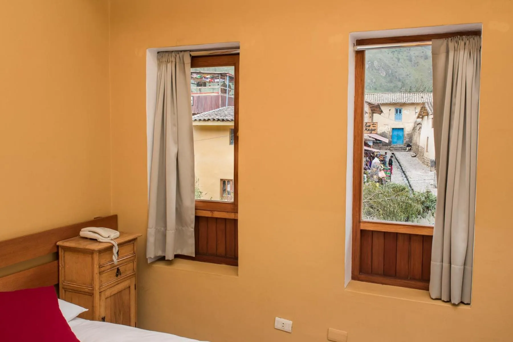 Mountain view, Bed in SAUCE Hotel Boutique