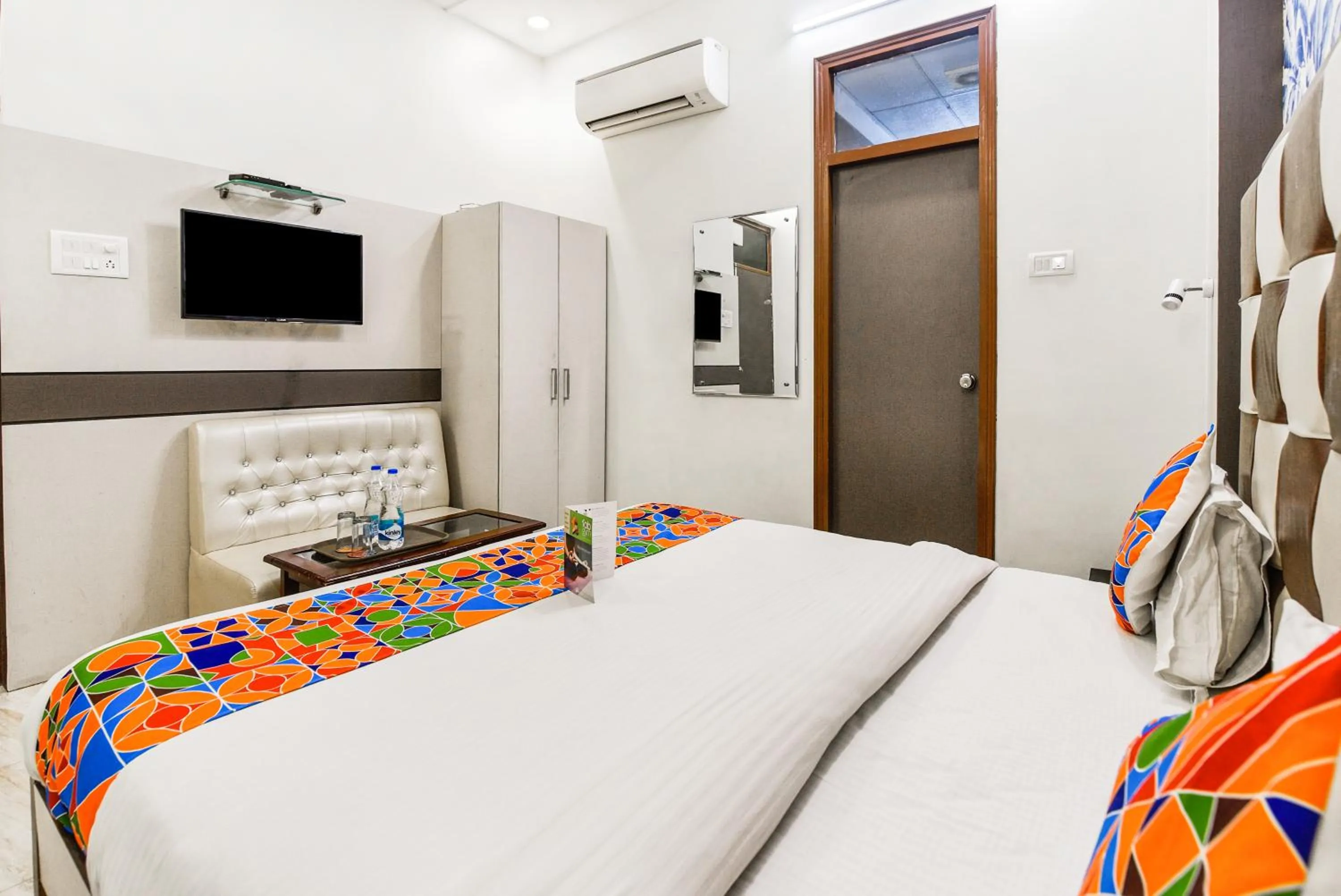 Bedroom, Bed in FabHotel Metro View