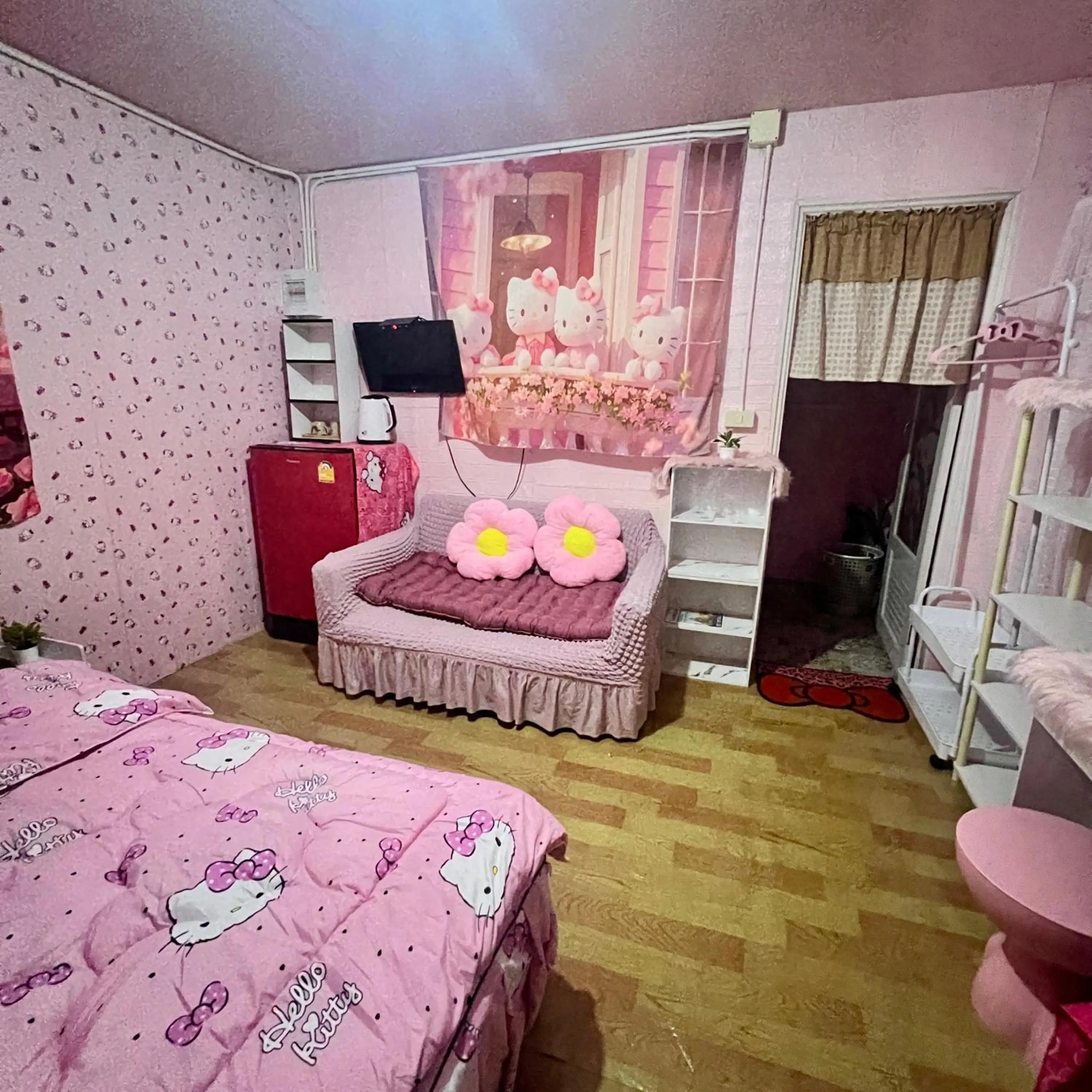 Bed in Lee Red House