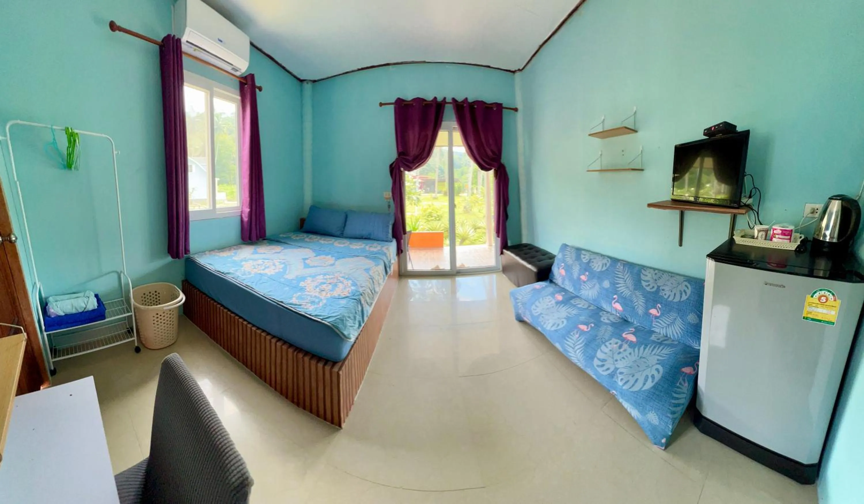 Bed in Lee Red House