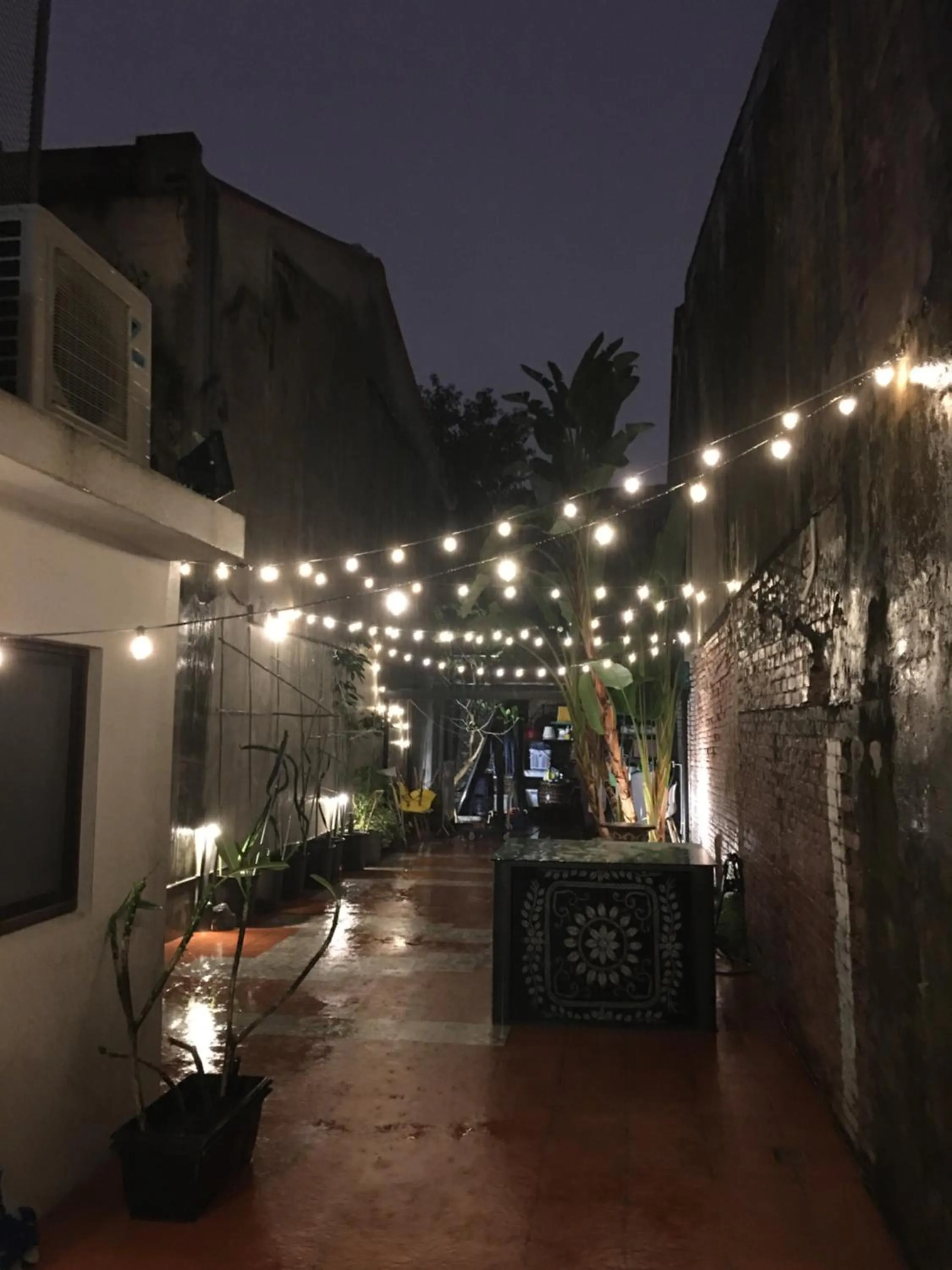 Balcony/Terrace in 樂客背包旅棧 Local Backpacker Hostel