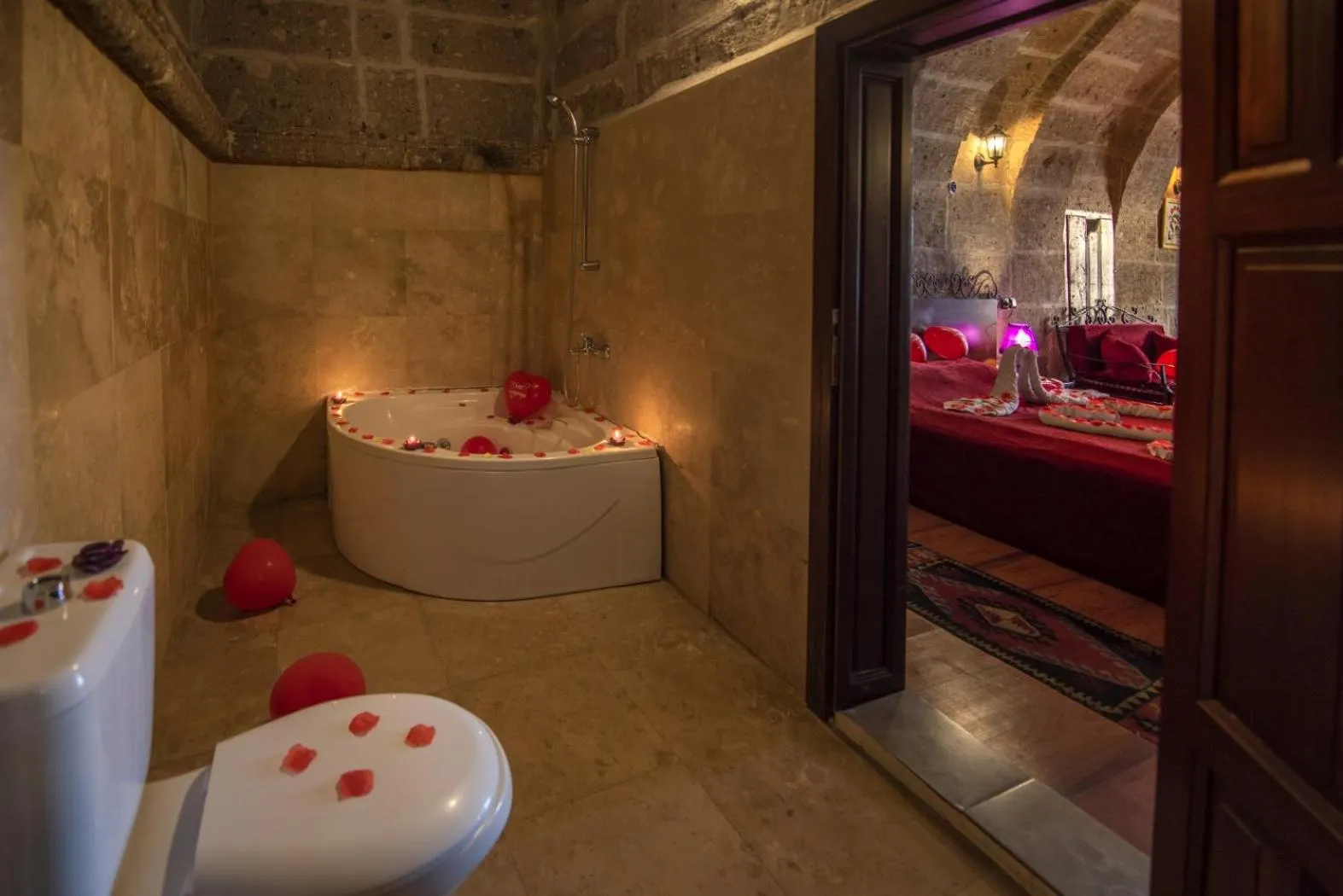 Bathroom, Bed in Kapadokya Ihlara Konaklari & Caves