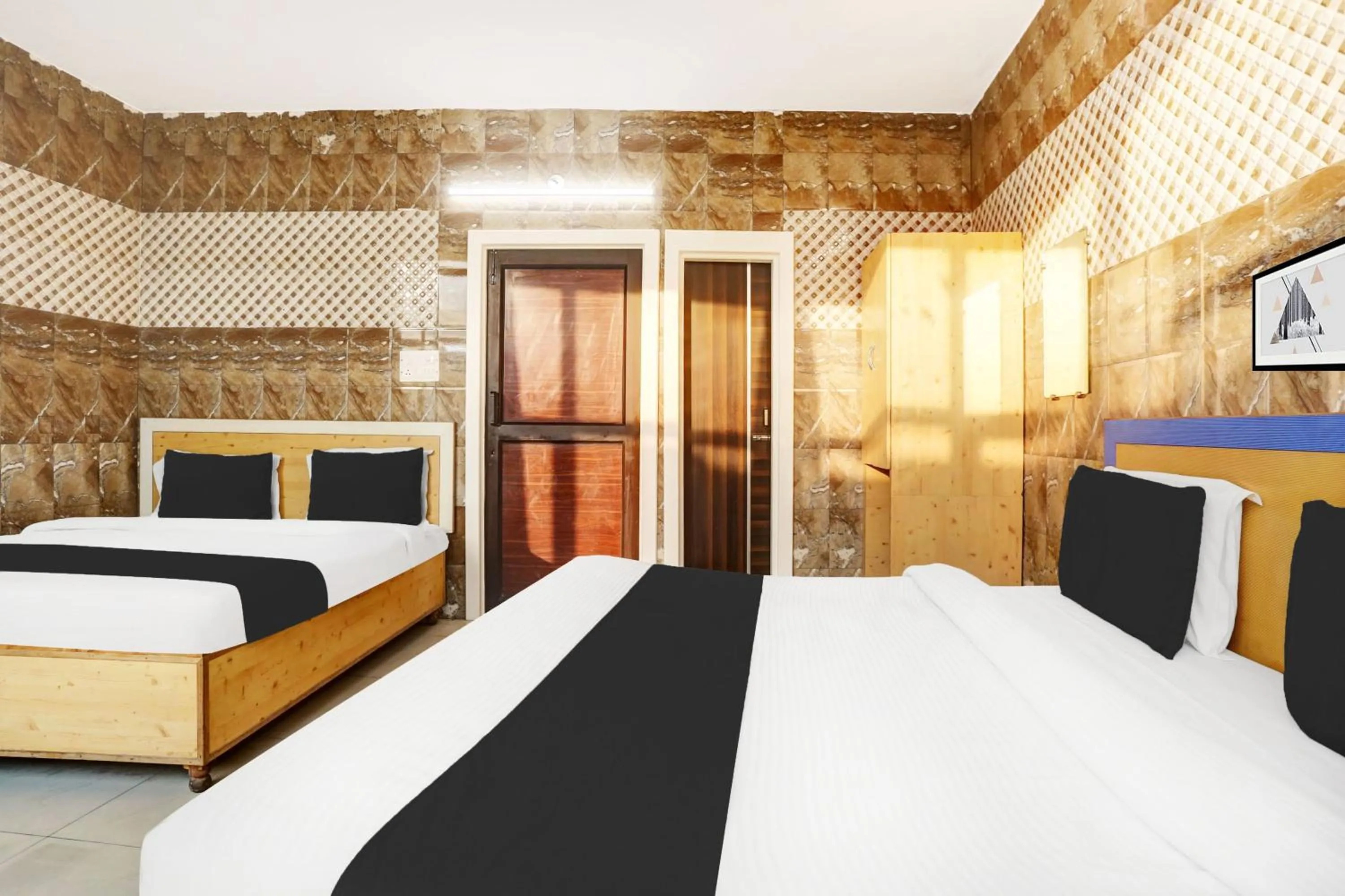 Bedroom, Bed in Hotel O Jammu Near Ragunath Bazaar Formerly GoodWill