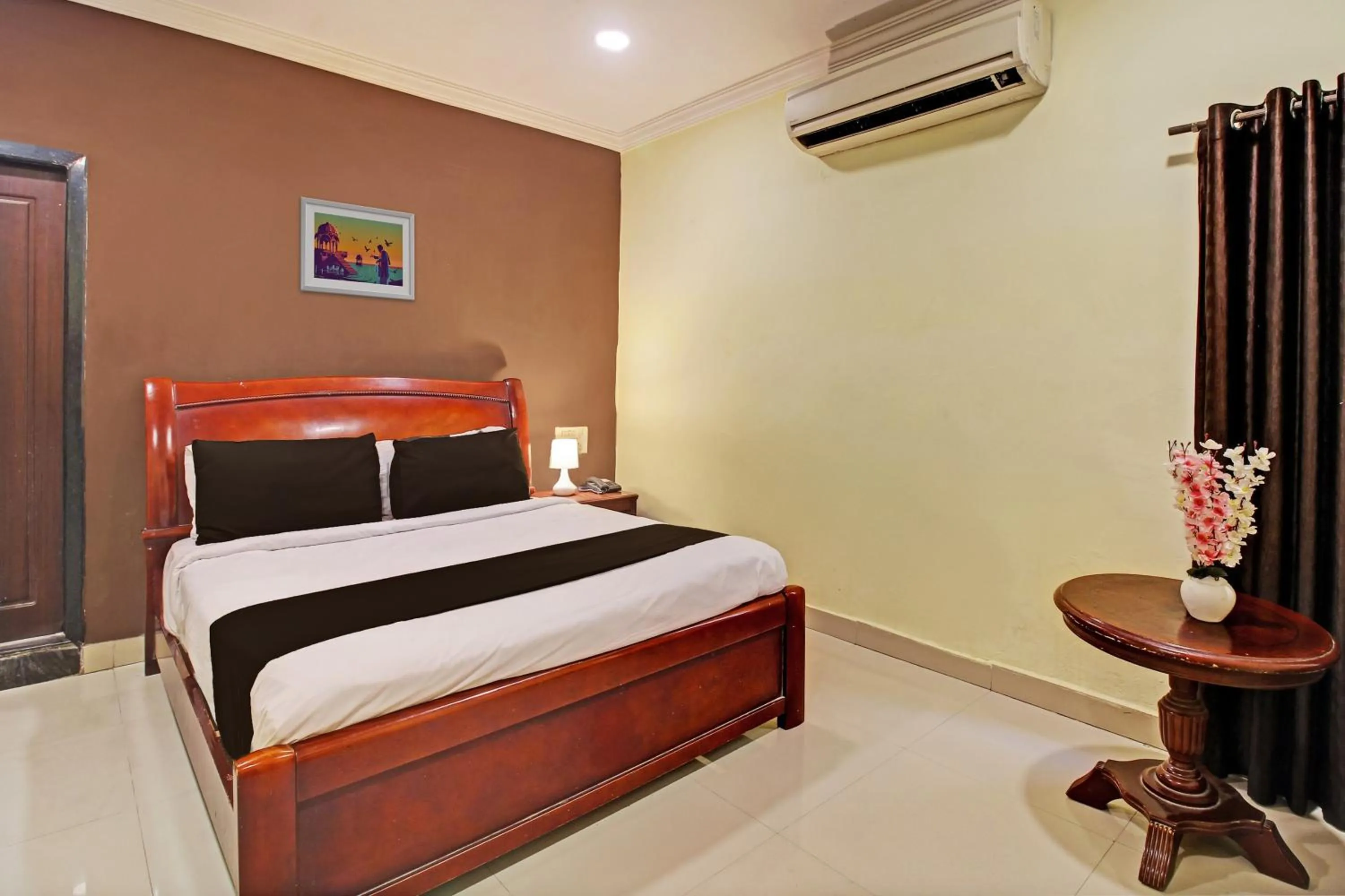Bedroom, Bed in Hotel O Ruma Near Nampally Railway Station