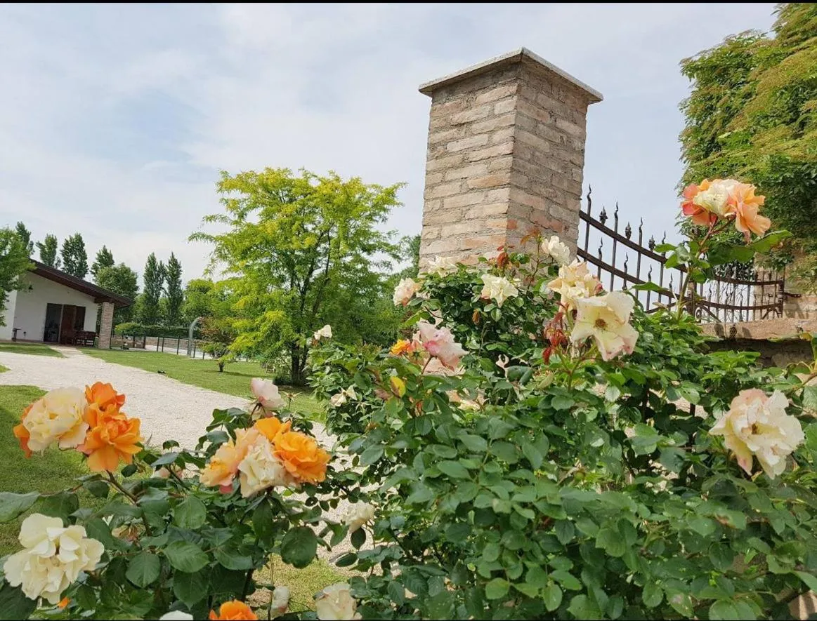 Property building in La Garzaga Turismo Rurale