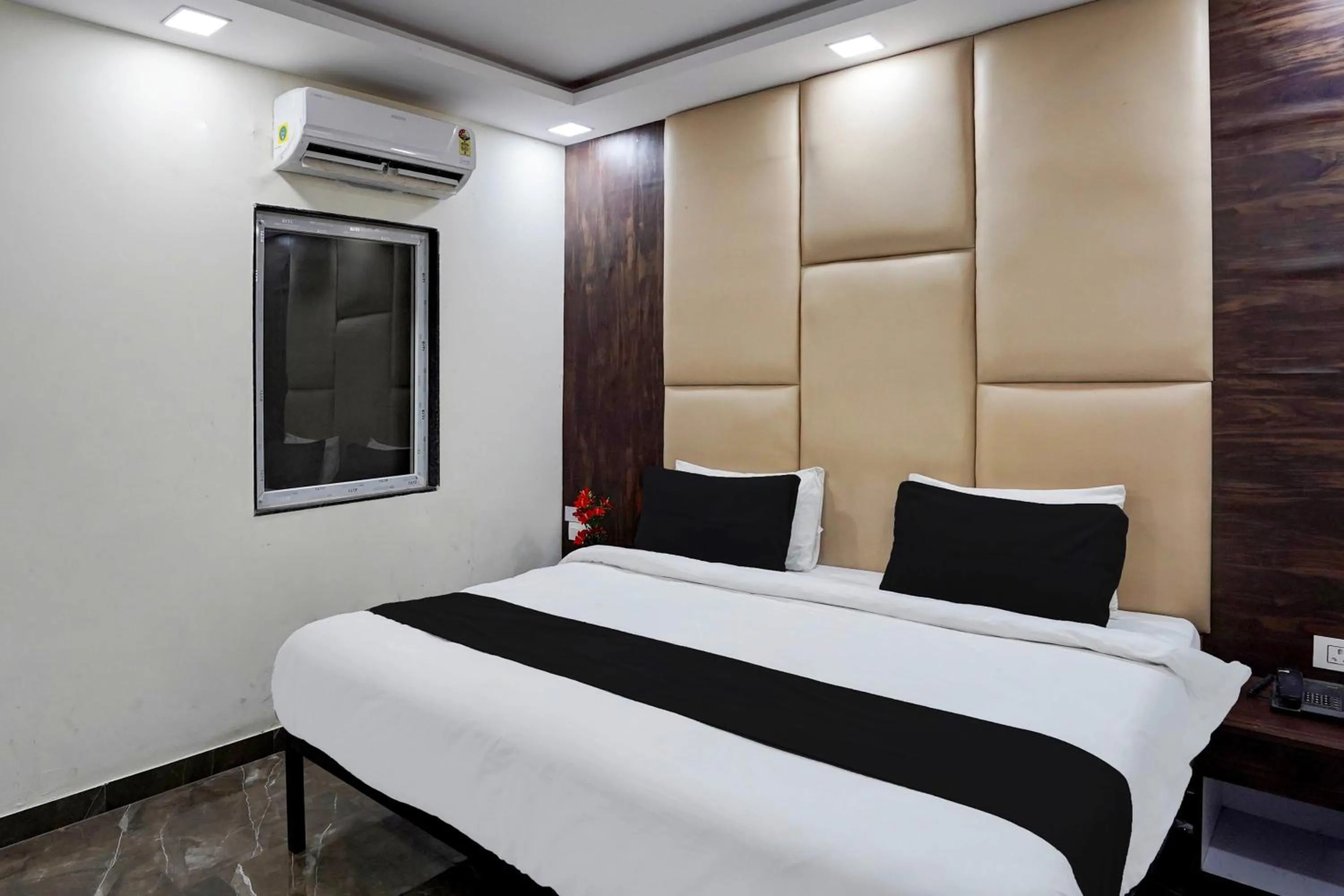 Classic Triple Room - single occupancy in Townhouse DSR Classic