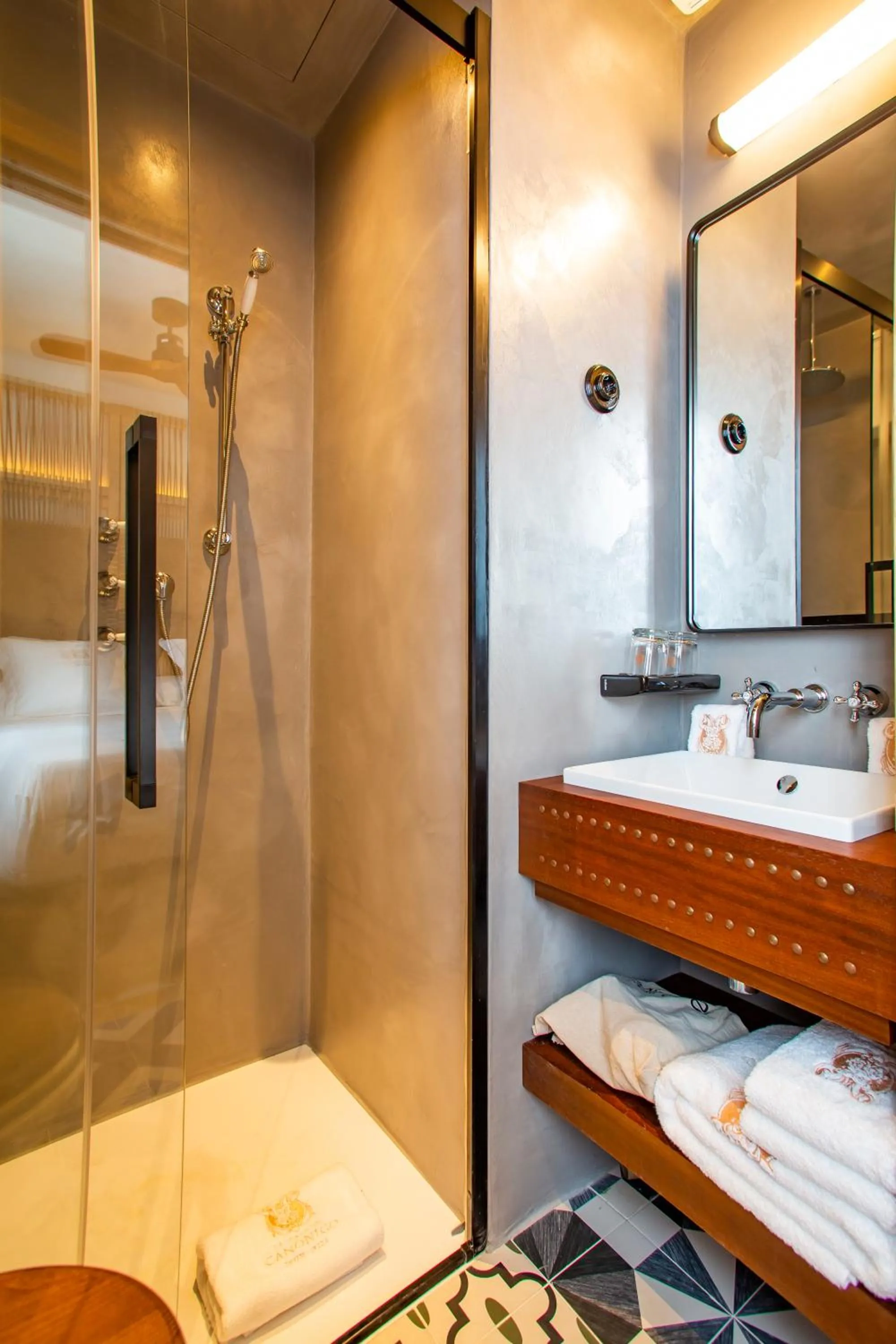 Bathroom in Hotel La Torre del Canonigo - Small Luxury Hotels