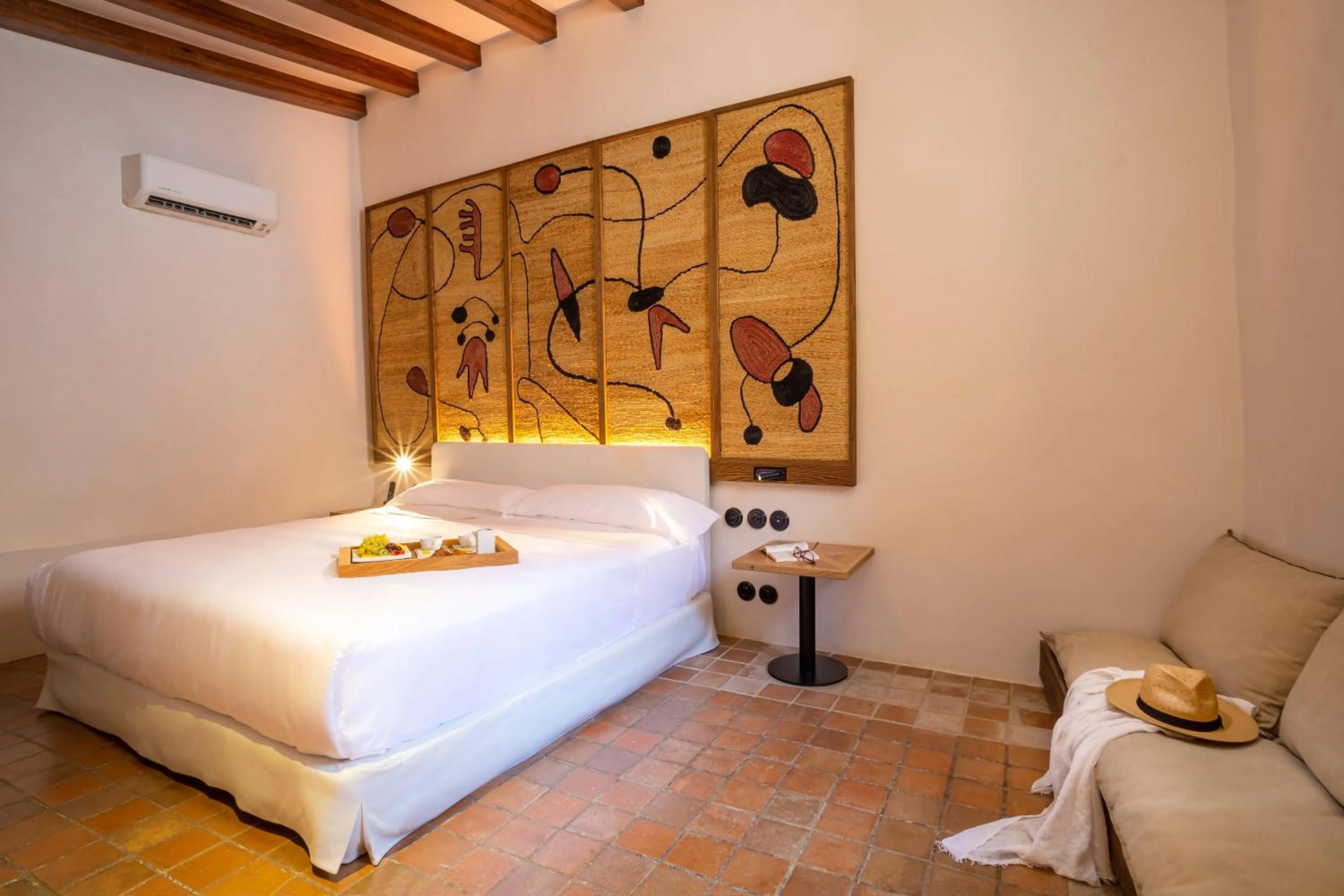 Photo of the whole room, Bed in Hotel La Torre del Canonigo - Small Luxury Hotels