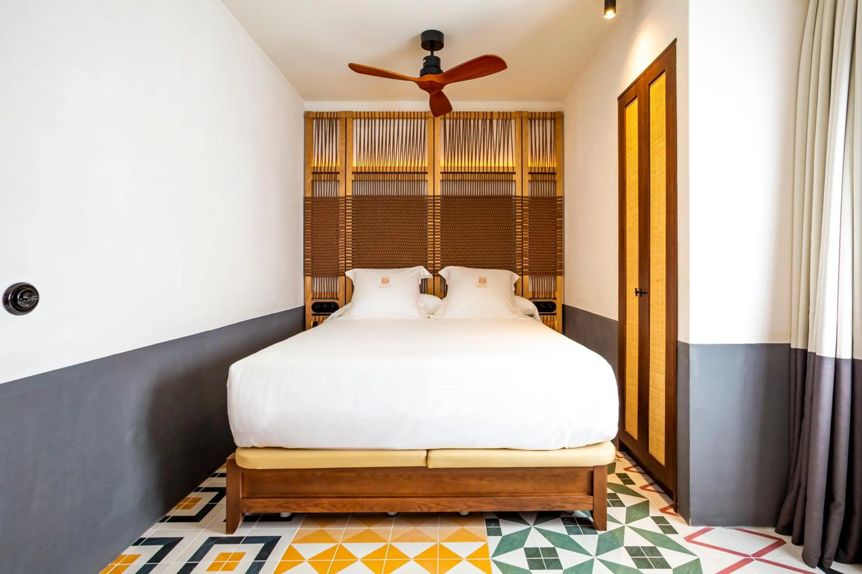 Bed in Hotel La Torre del Canonigo - Small Luxury Hotels