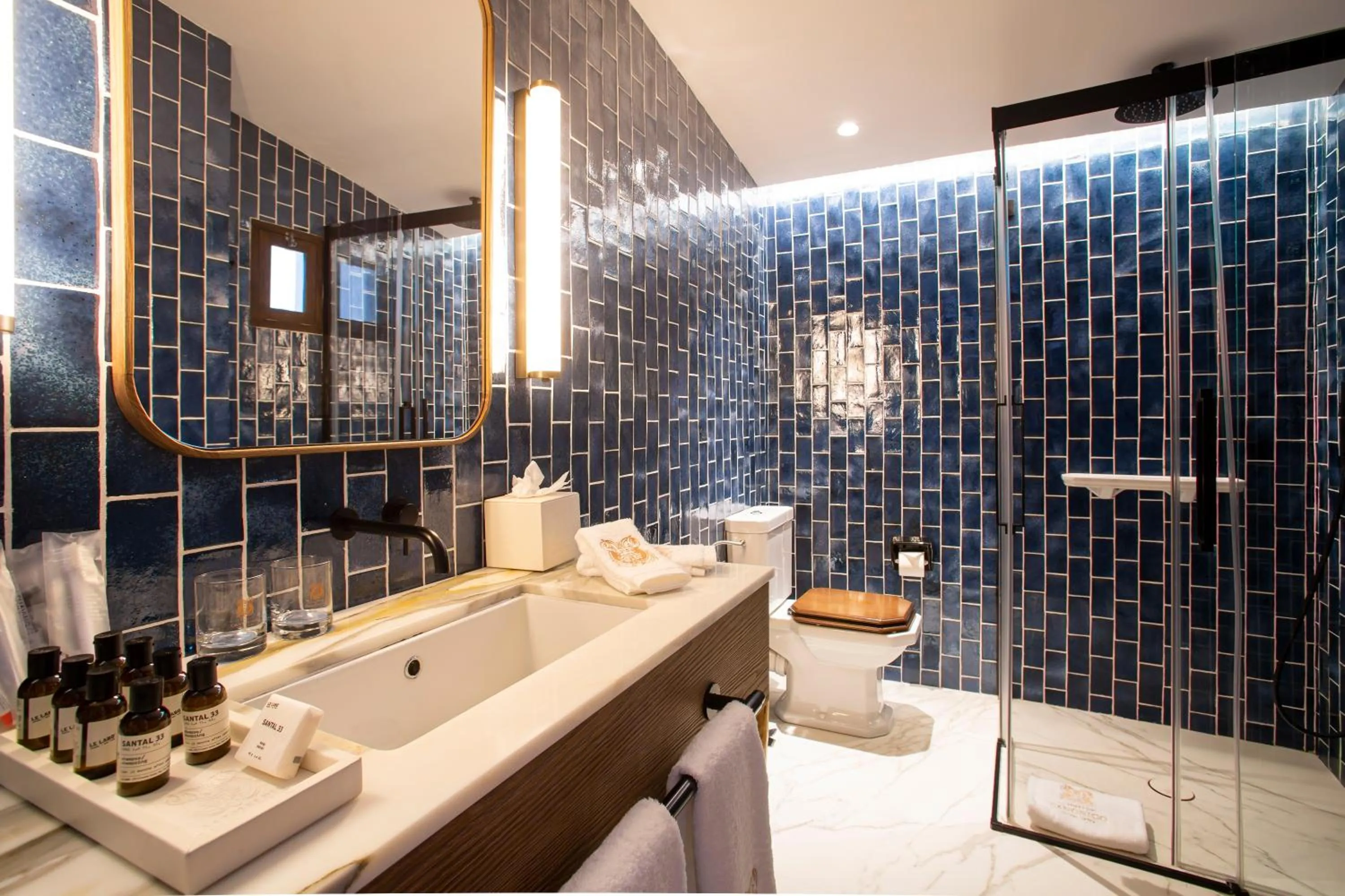 Bathroom in Hotel La Torre del Canonigo - Small Luxury Hotels