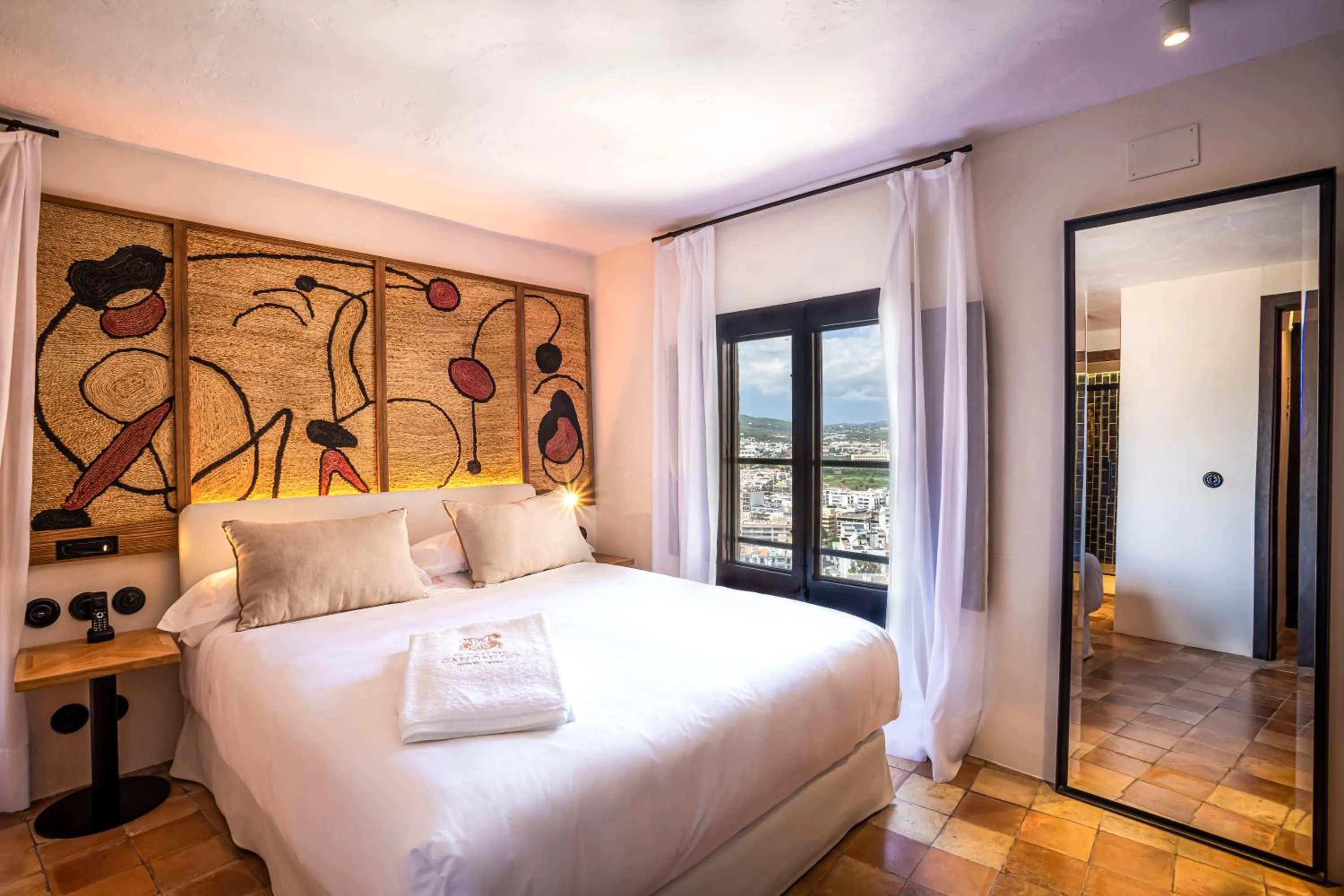 Photo of the whole room, Bed in Hotel La Torre del Canonigo - Small Luxury Hotels