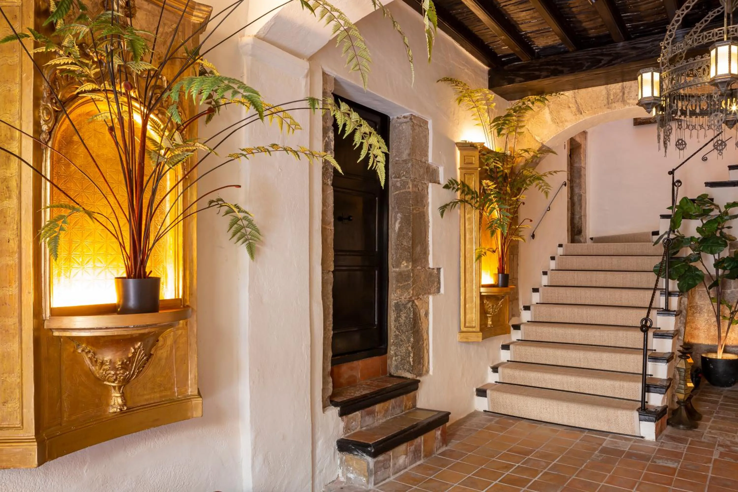 Lobby or reception in Hotel La Torre del Canonigo - Small Luxury Hotels