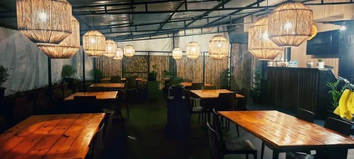 Balcony/Terrace in Hotel Travellers INN