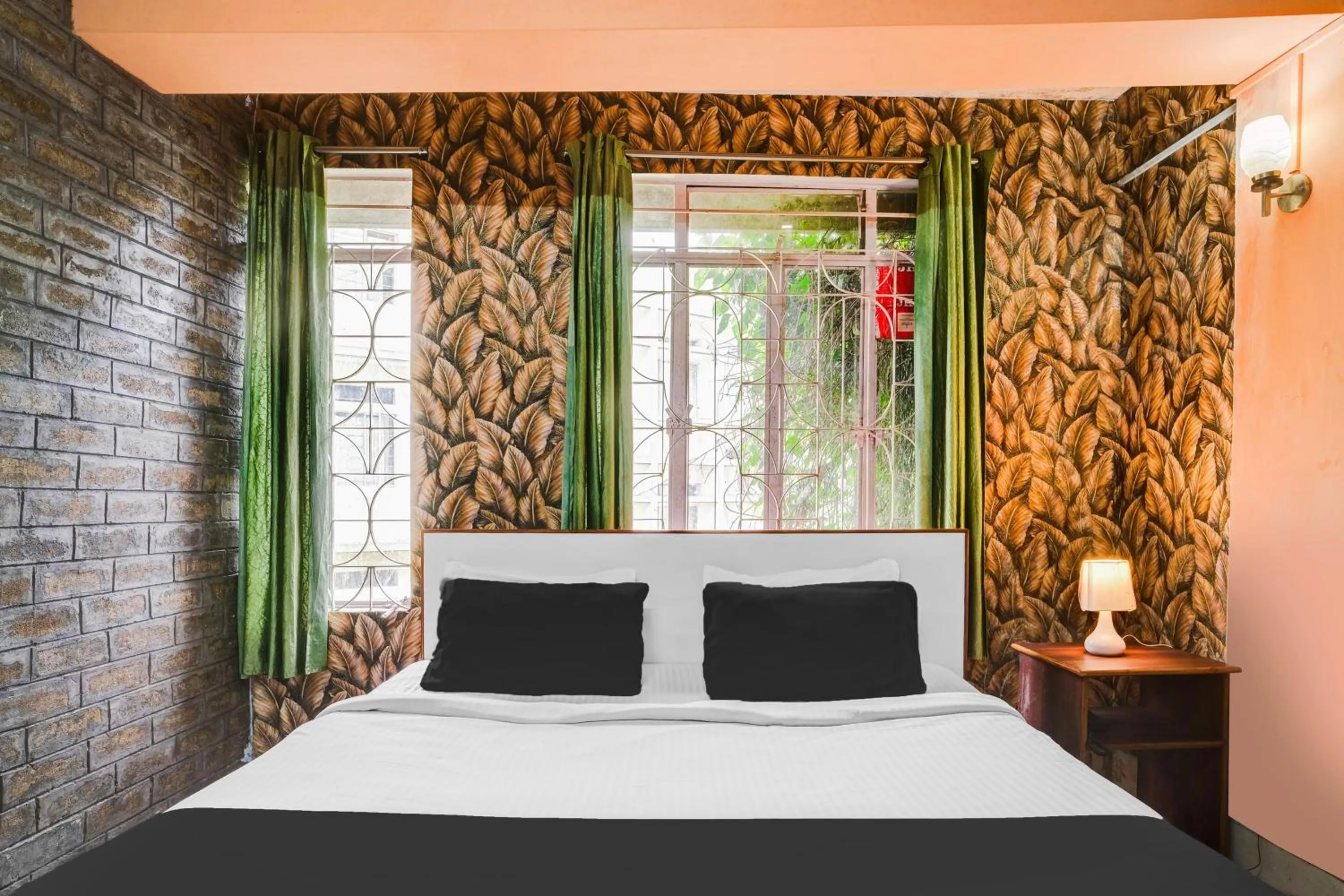 Bedroom, Bed in Hotel O Shillong Formerly Balaji Guest House