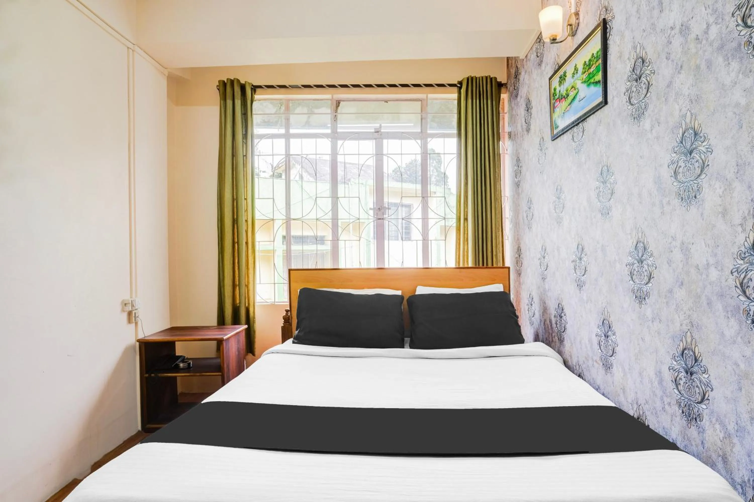 Bedroom, Bed in Hotel O Shillong Formerly Balaji Guest House