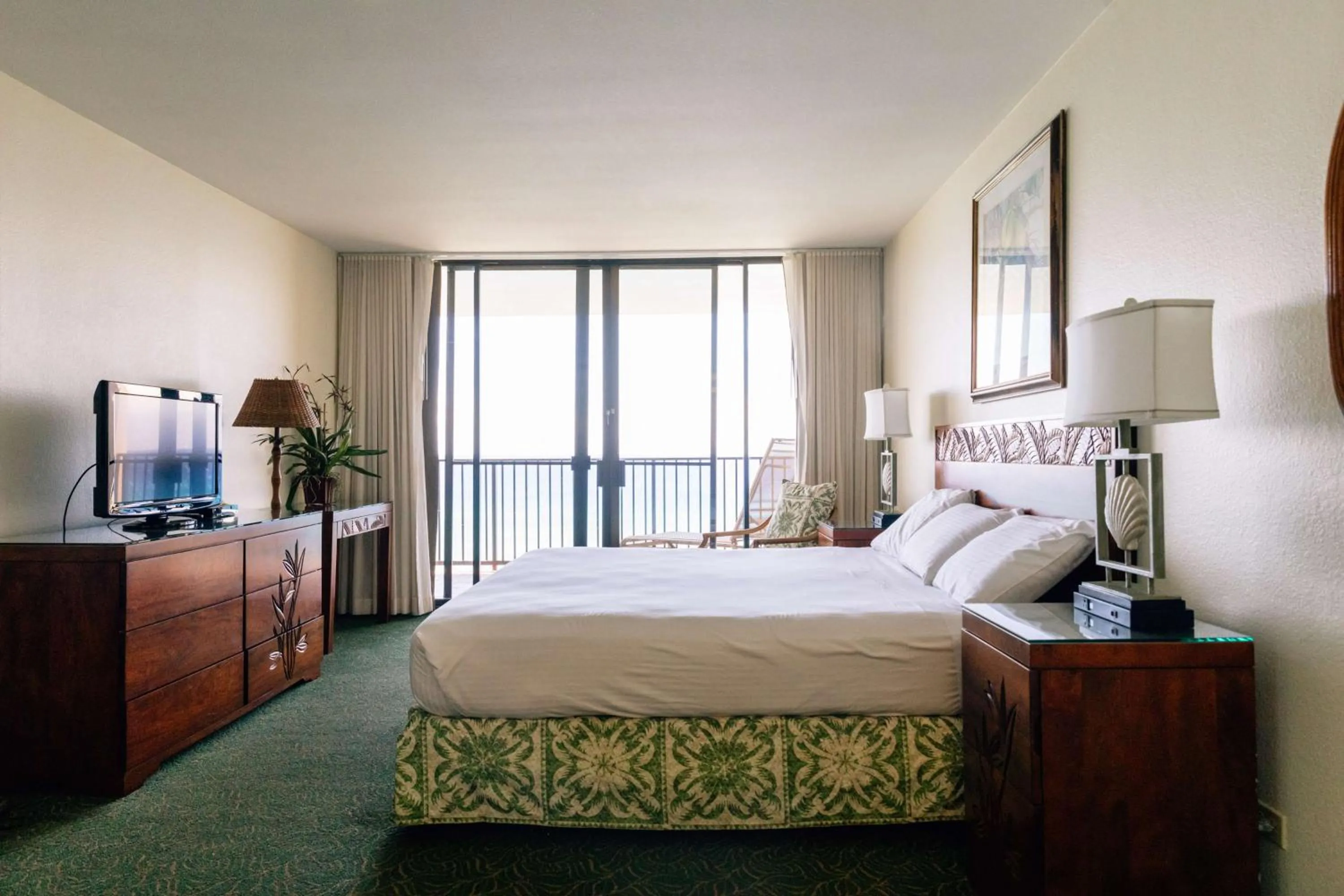 Bed in Aston Kaanapali Shores