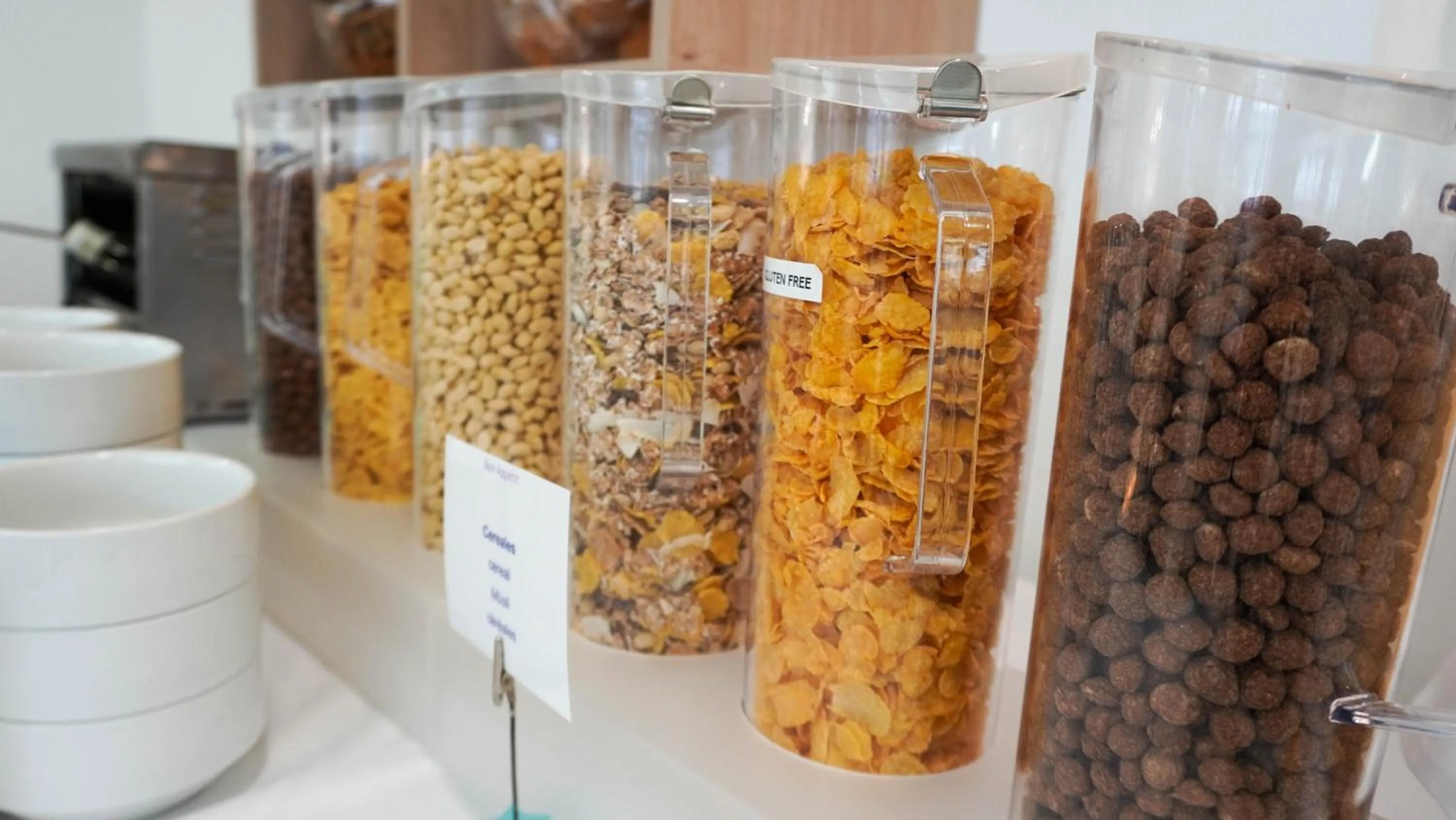 Buffet breakfast in O7 Alea