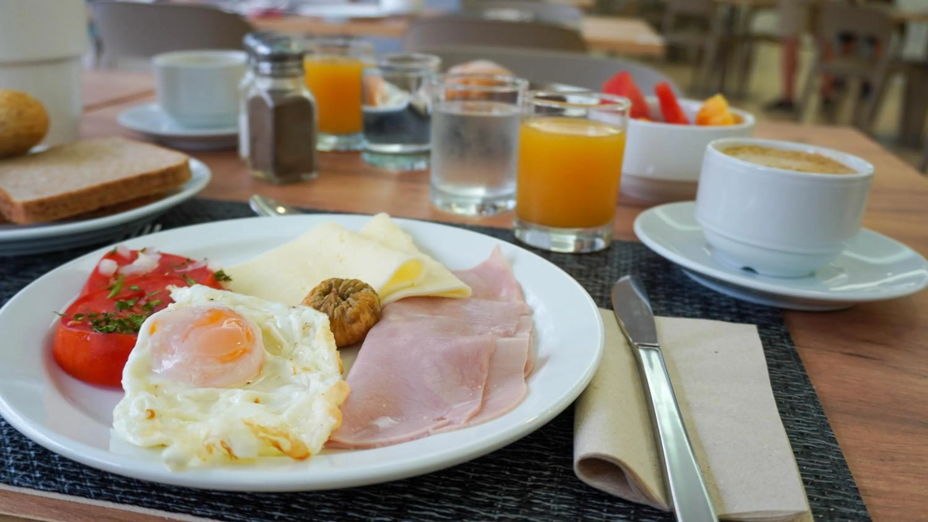 Breakfast in O7 Alea