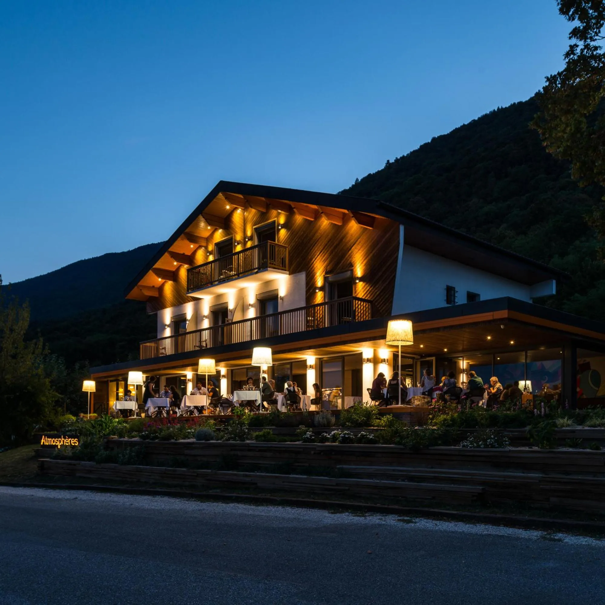 Property building in Atmospheres