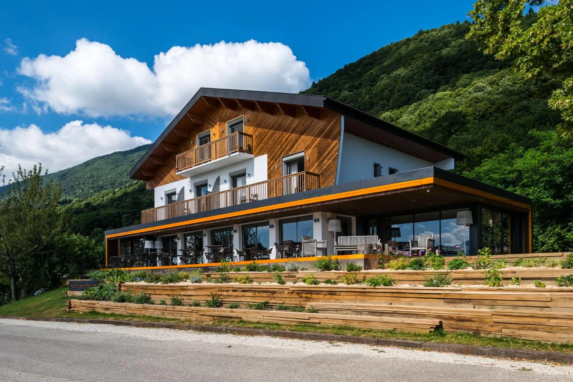 Property building in Atmospheres