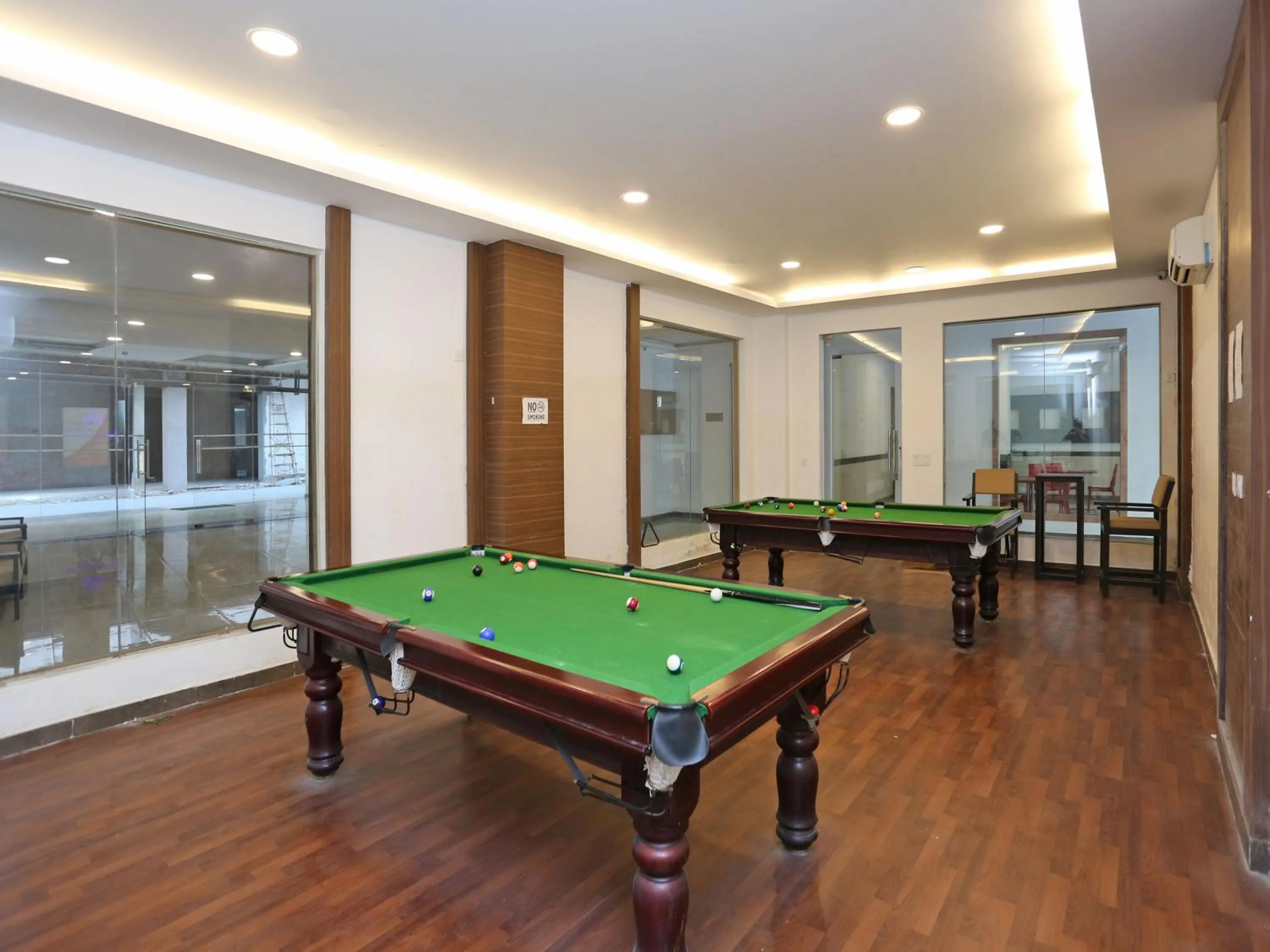 Billiard in Four Leaf Service Suites, Haridwar