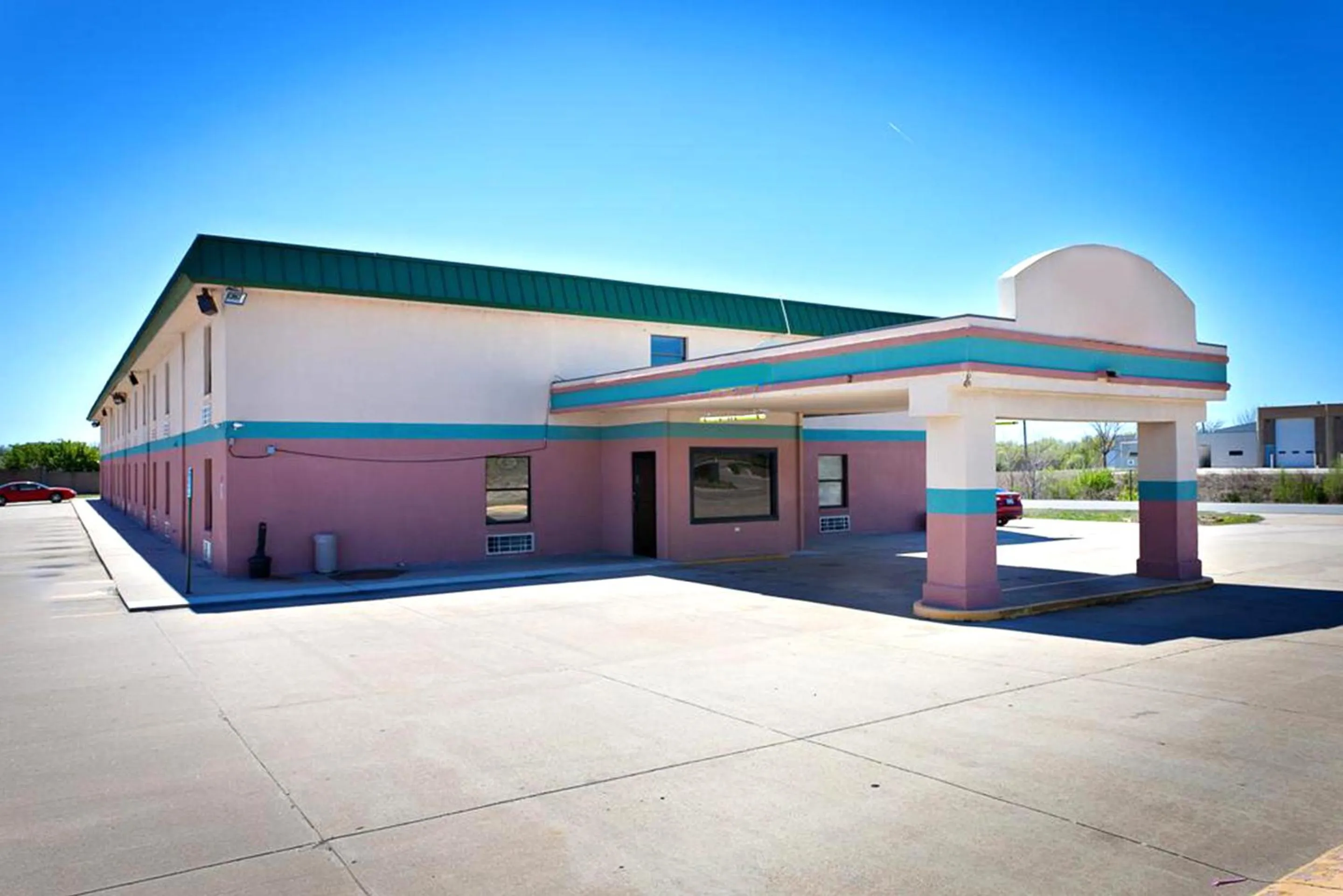 Property building in Days Inn by Wyndham Park City Kansas