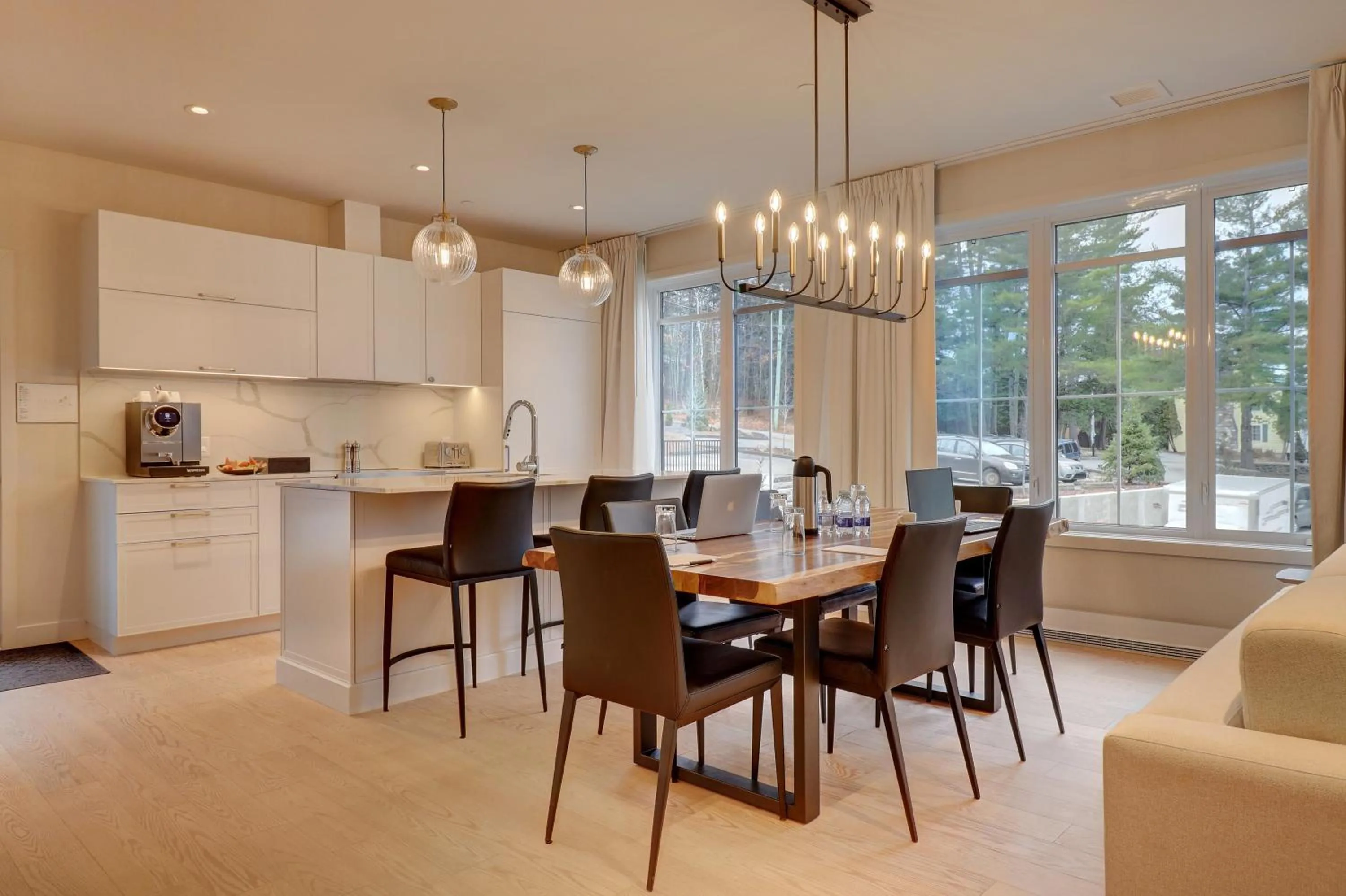Seating area in Ripplecove Hotel & Spa