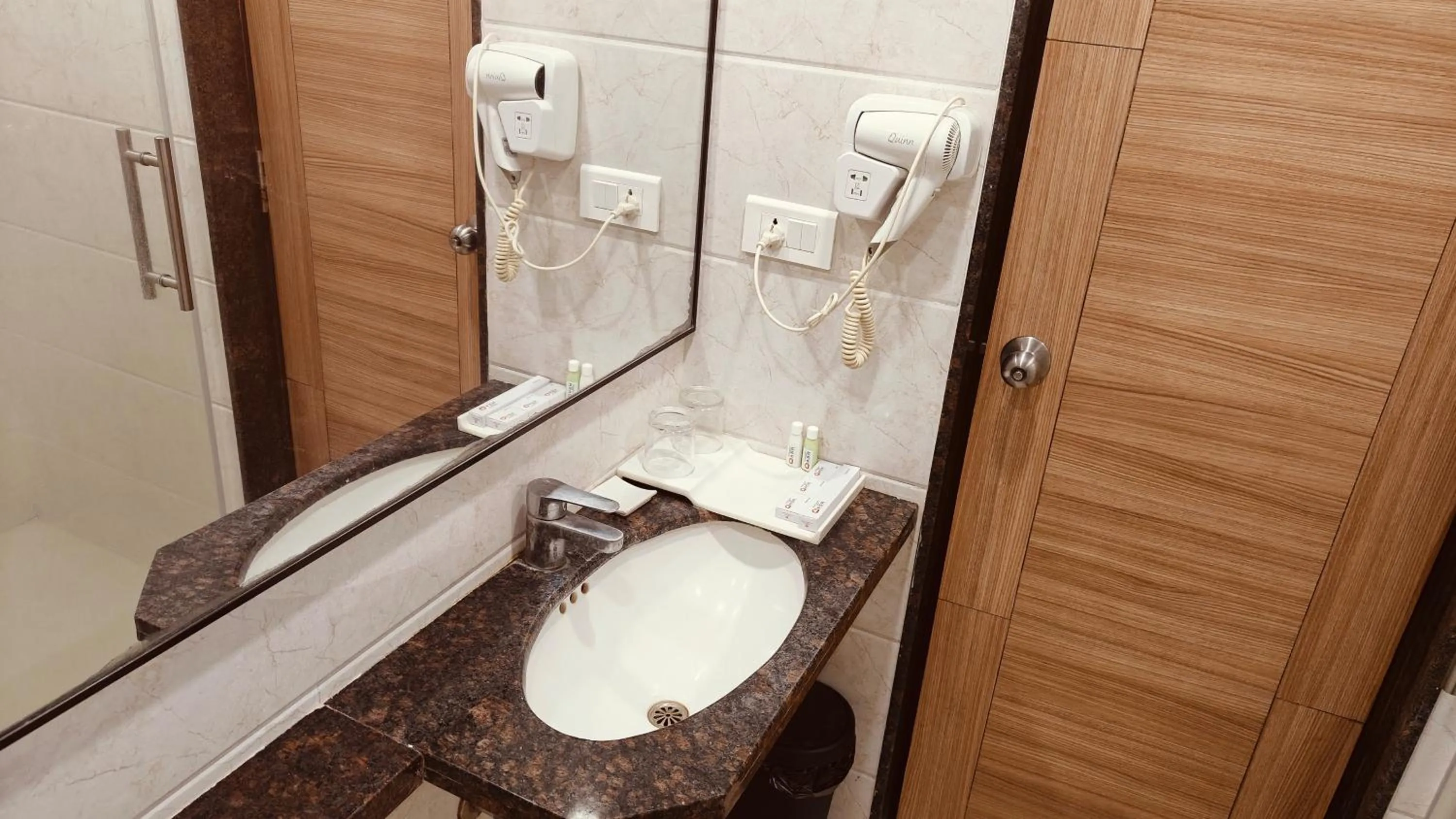 Bathroom in ASR Parklane, A Bergamont Hotel - Hosur
