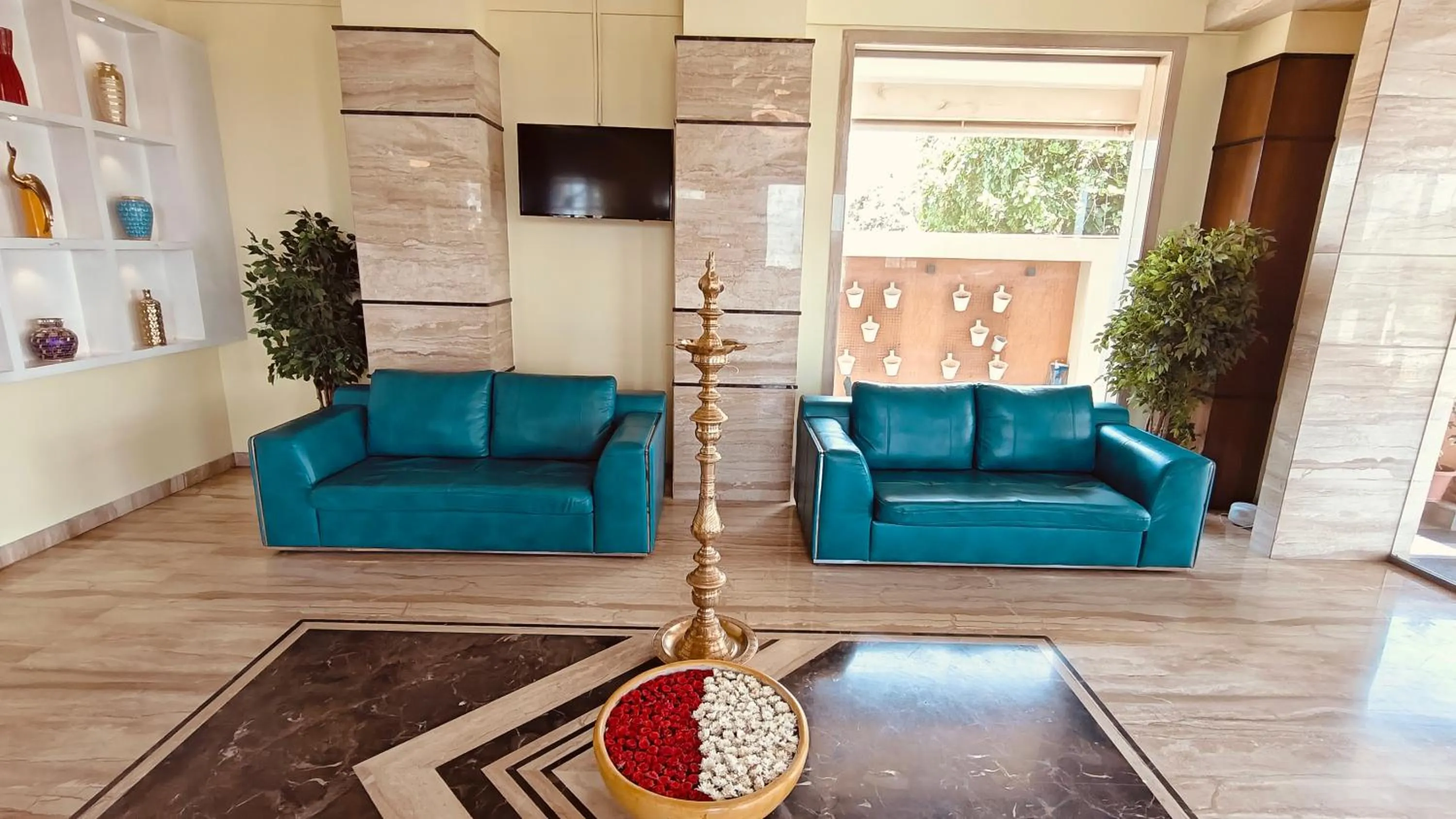 TV and multimedia in ASR Parklane, A Bergamont Hotel - Hosur