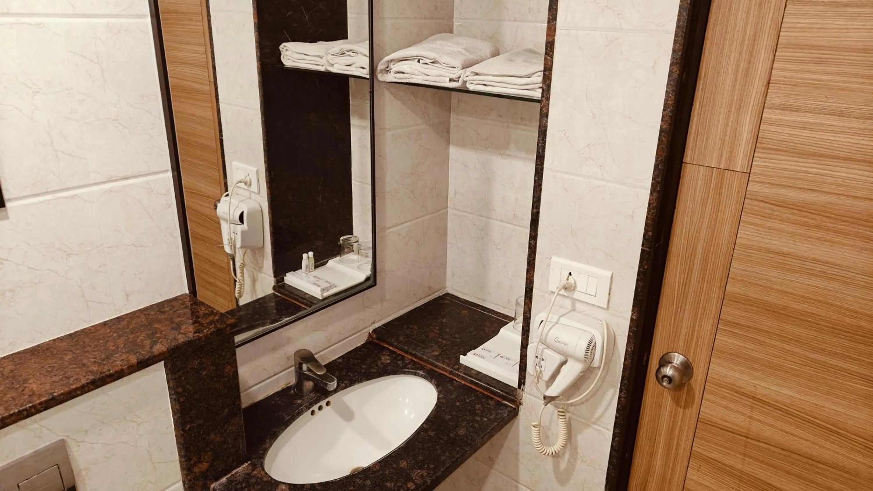 Bathroom in ASR Parklane, A Bergamont Hotel - Hosur