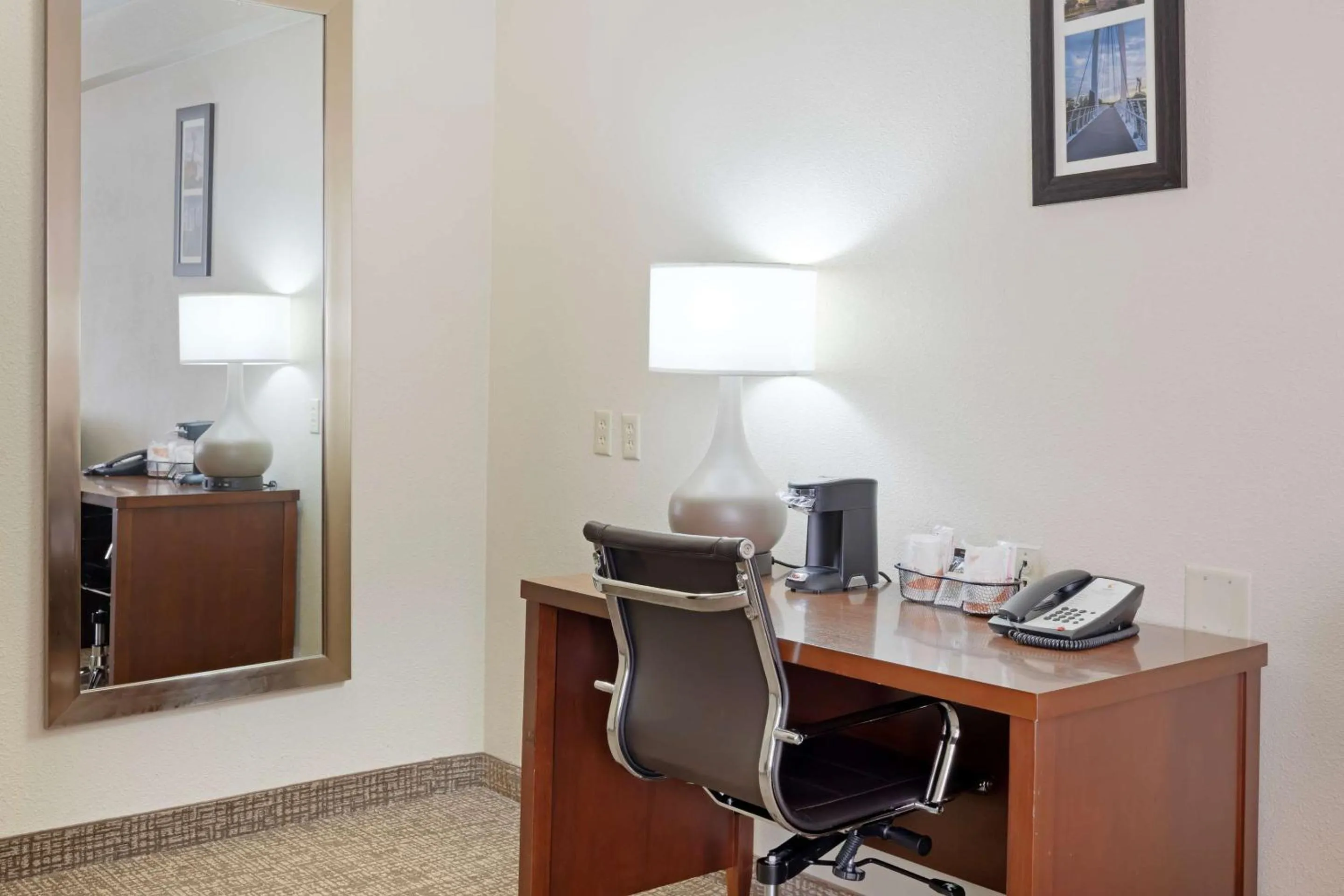 Bedroom in Comfort Inn & Suites Wichita Northeast