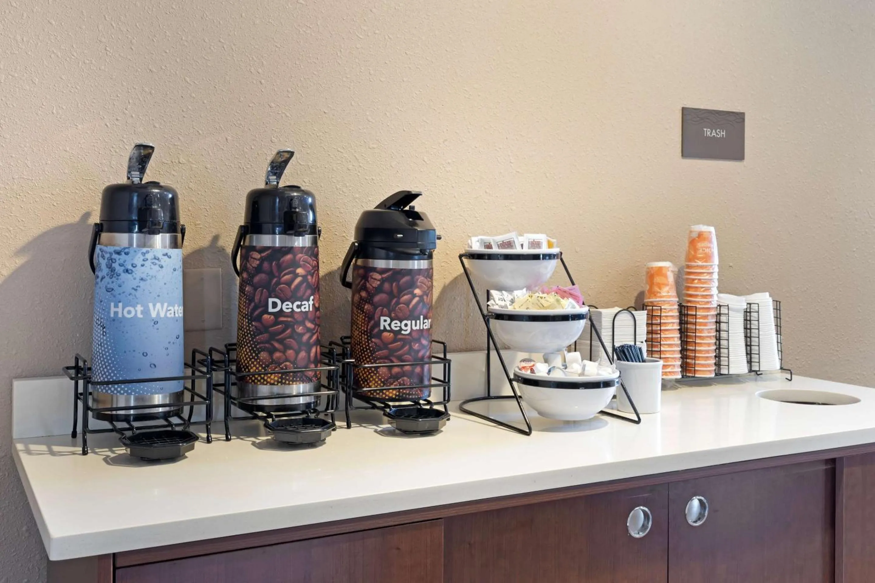 Breakfast in Comfort Inn & Suites Wichita Northeast