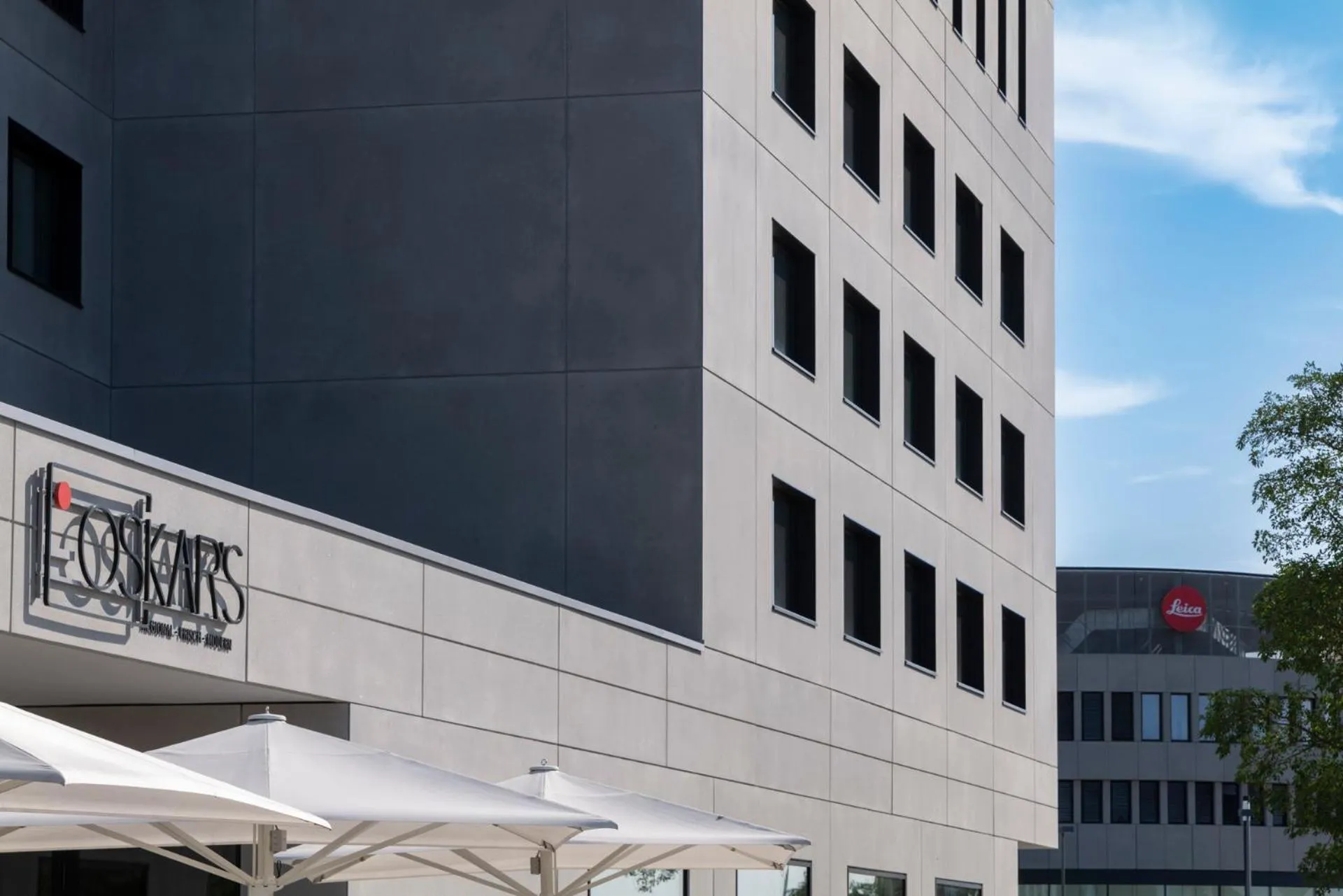 Property building in Vienna House by Wyndham Ernst Leitz Wetzlar